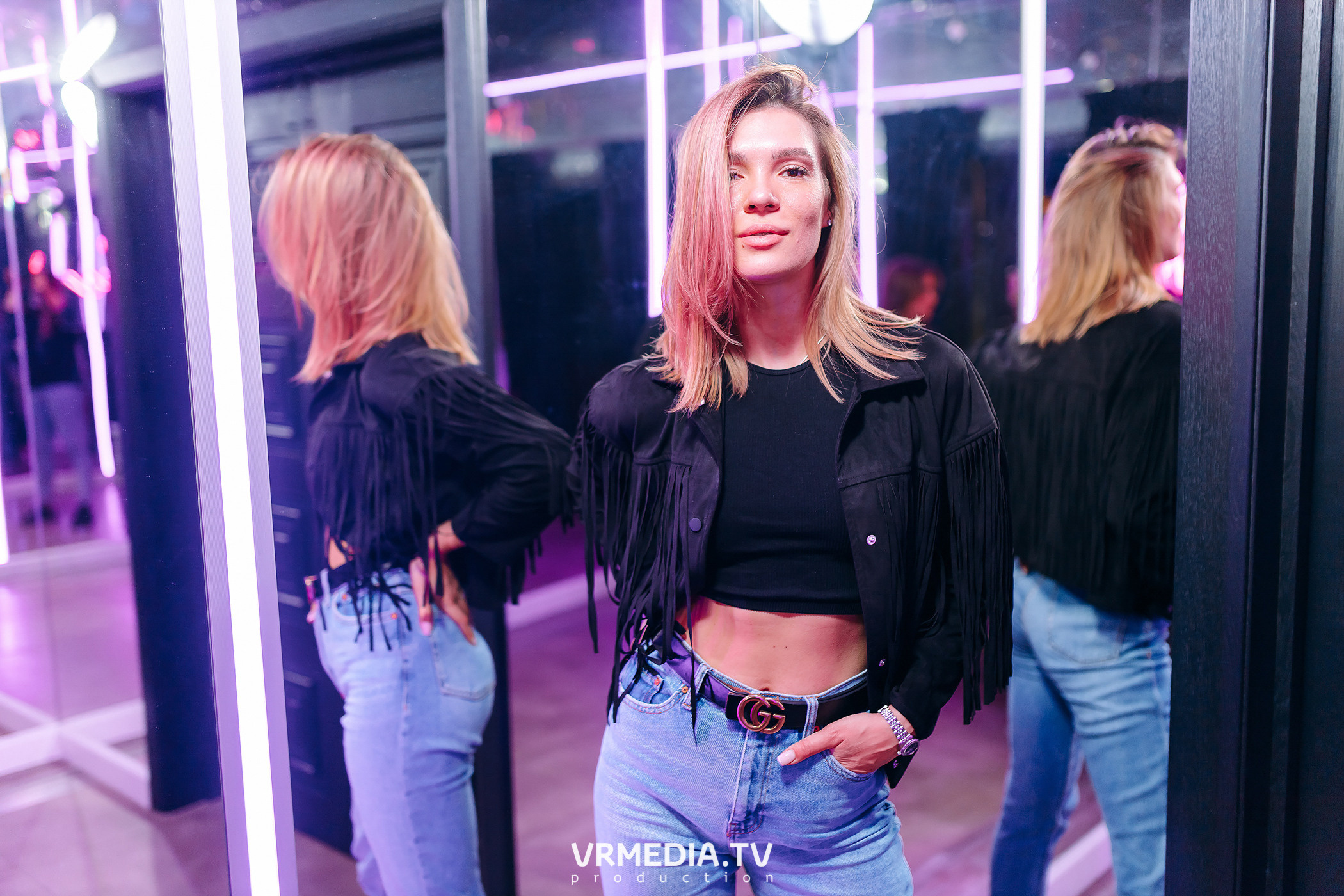 Колесо фортуны в караоке-баре «Volna»