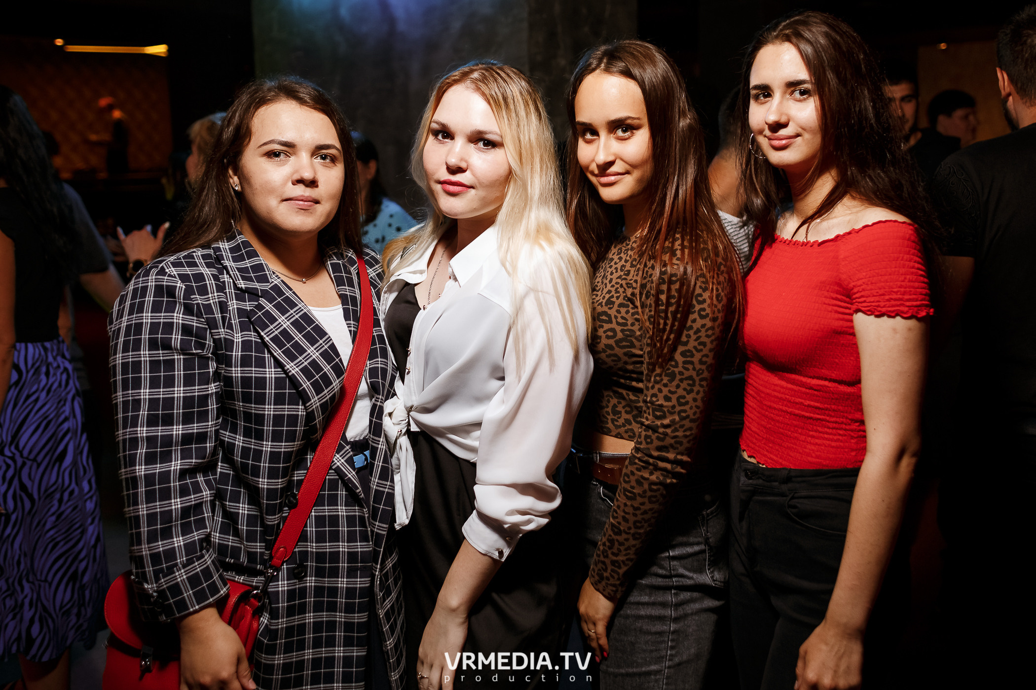 Выходные в баре «DOSKI»