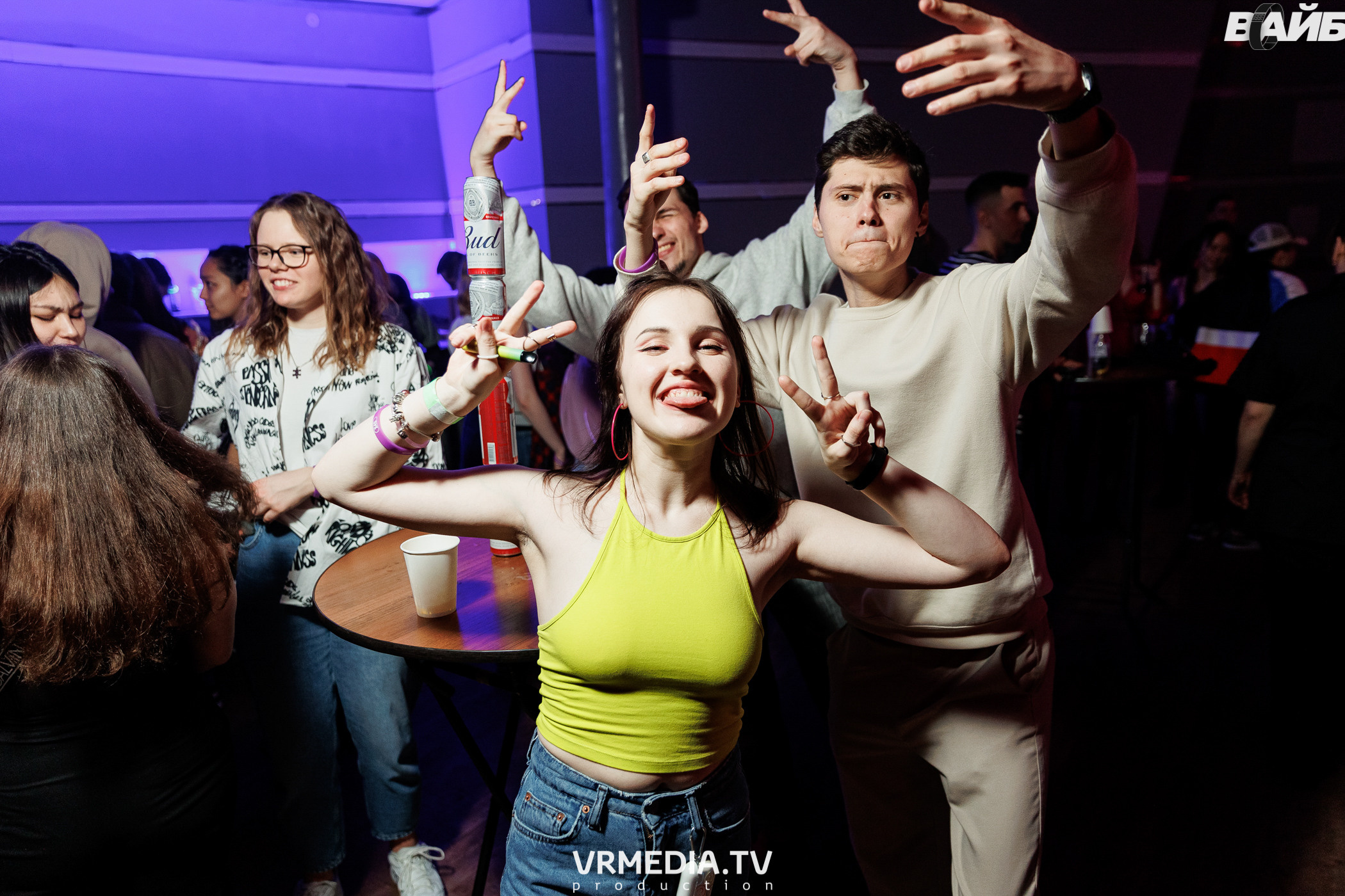 Молодость простит