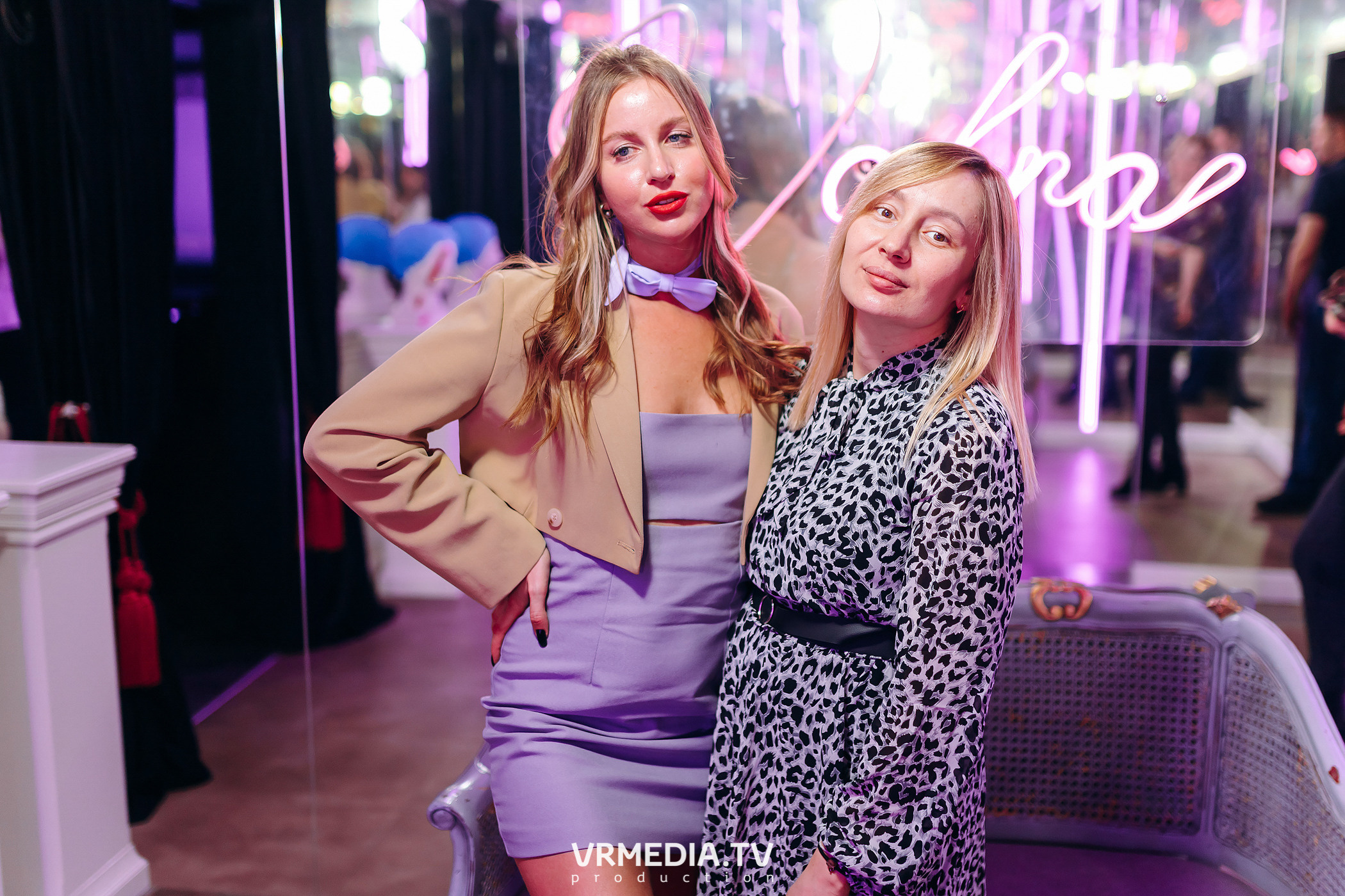 Колесо Фортуны в караоке-баре «Volna»