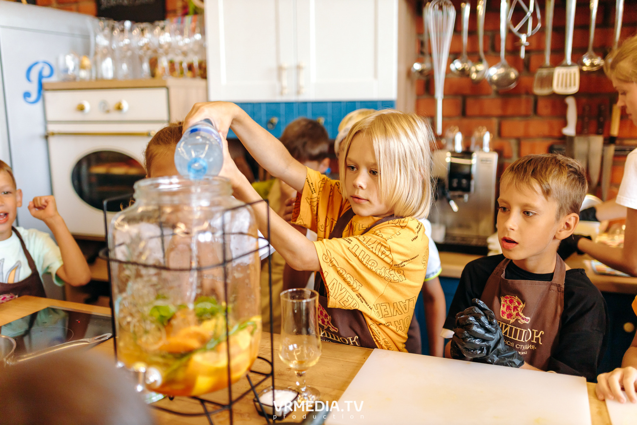 День рождения Артура Калайджяна в кулинарной студии «Артишок»