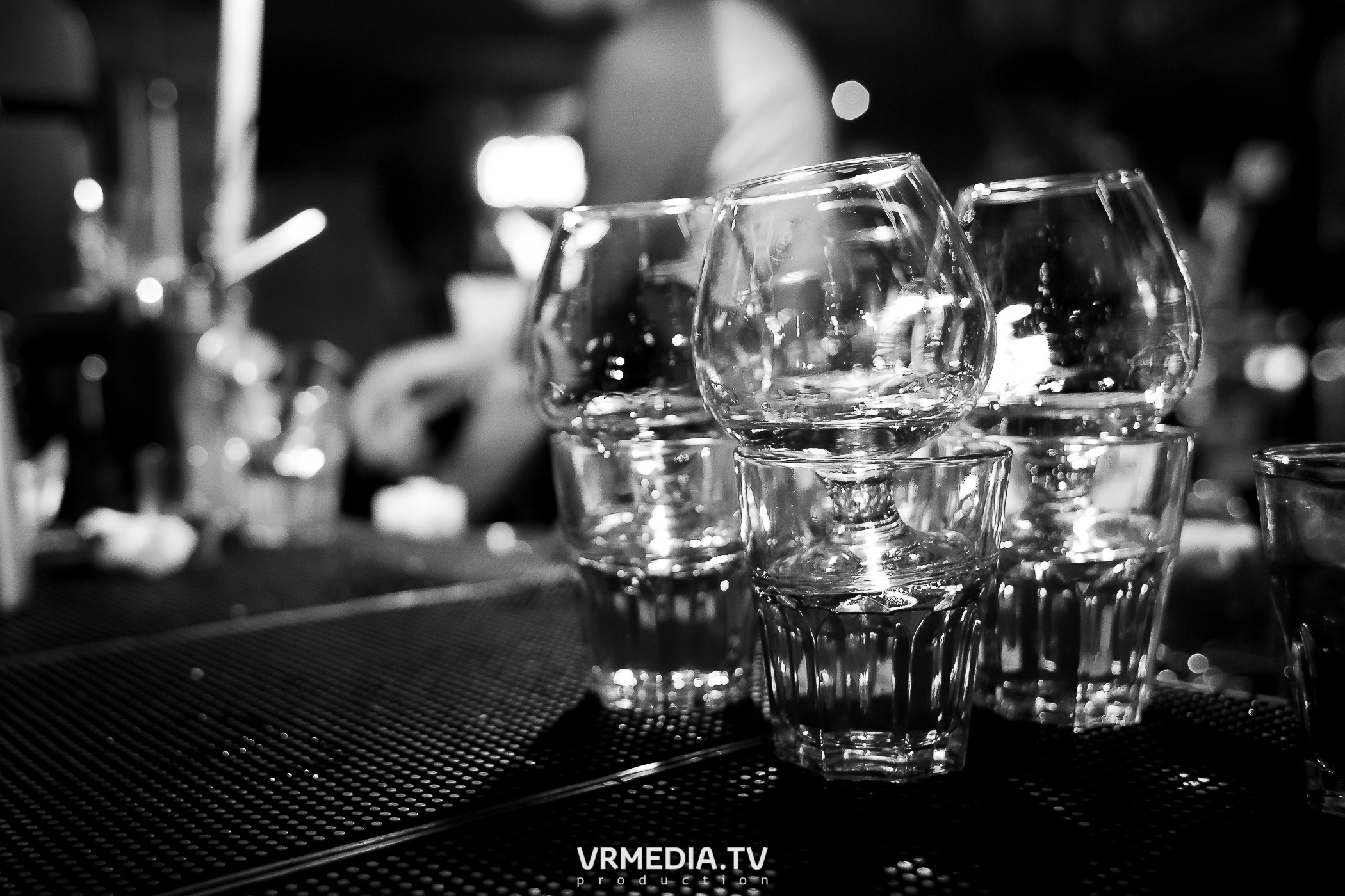 Выходные в баре «DOSKI»