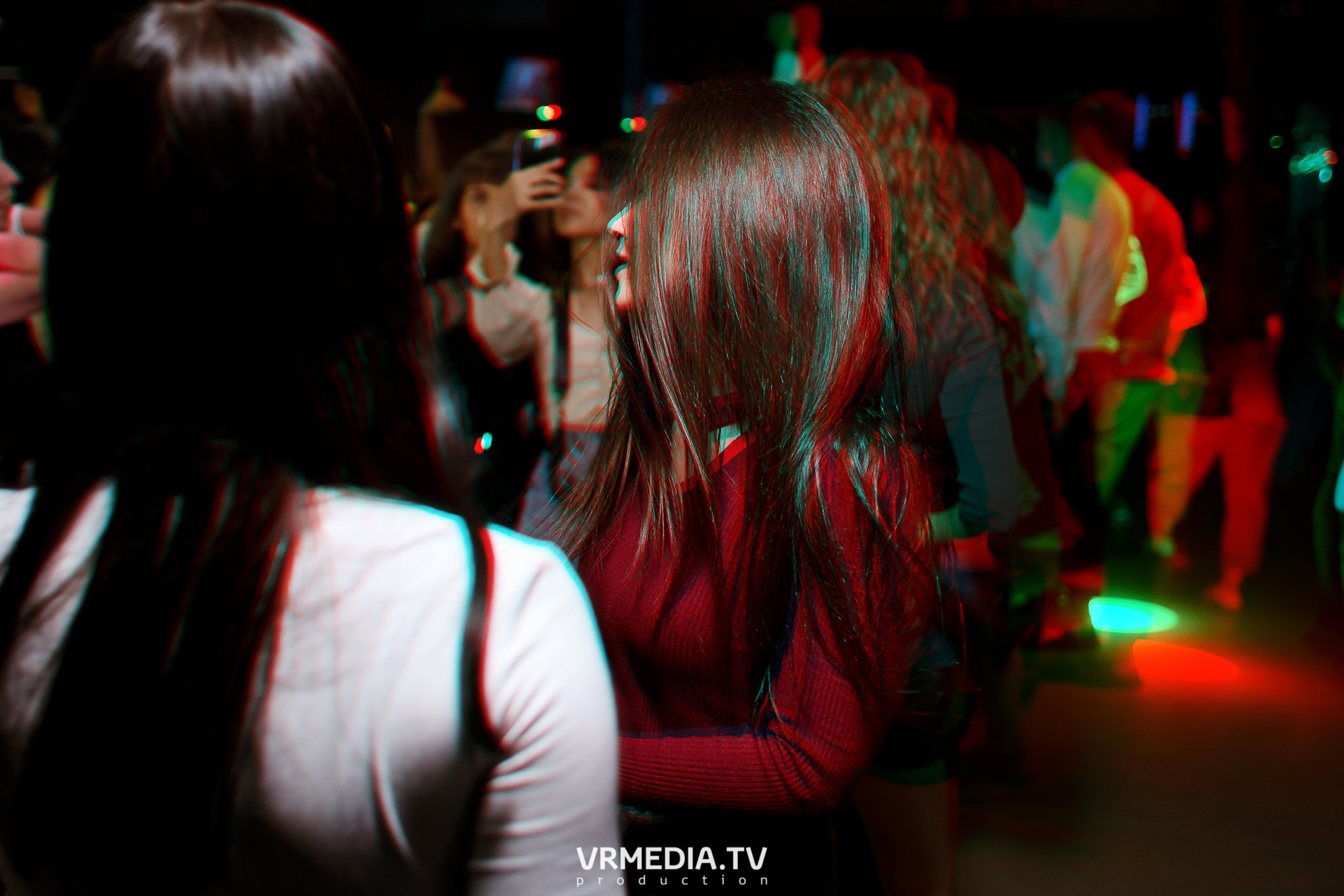 Выходные в баре «DOSKI»