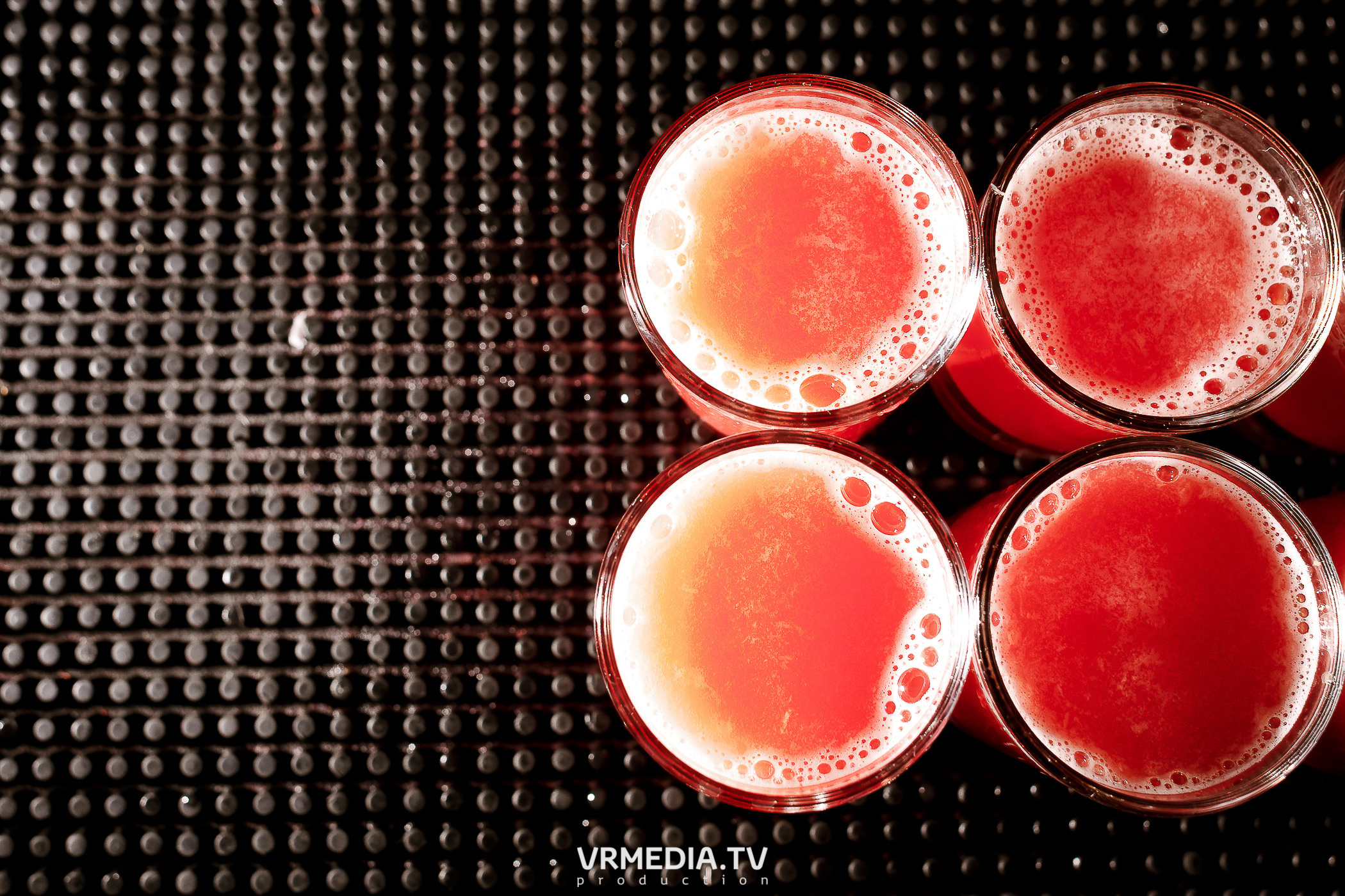 Выходные в баре «DOSKI»