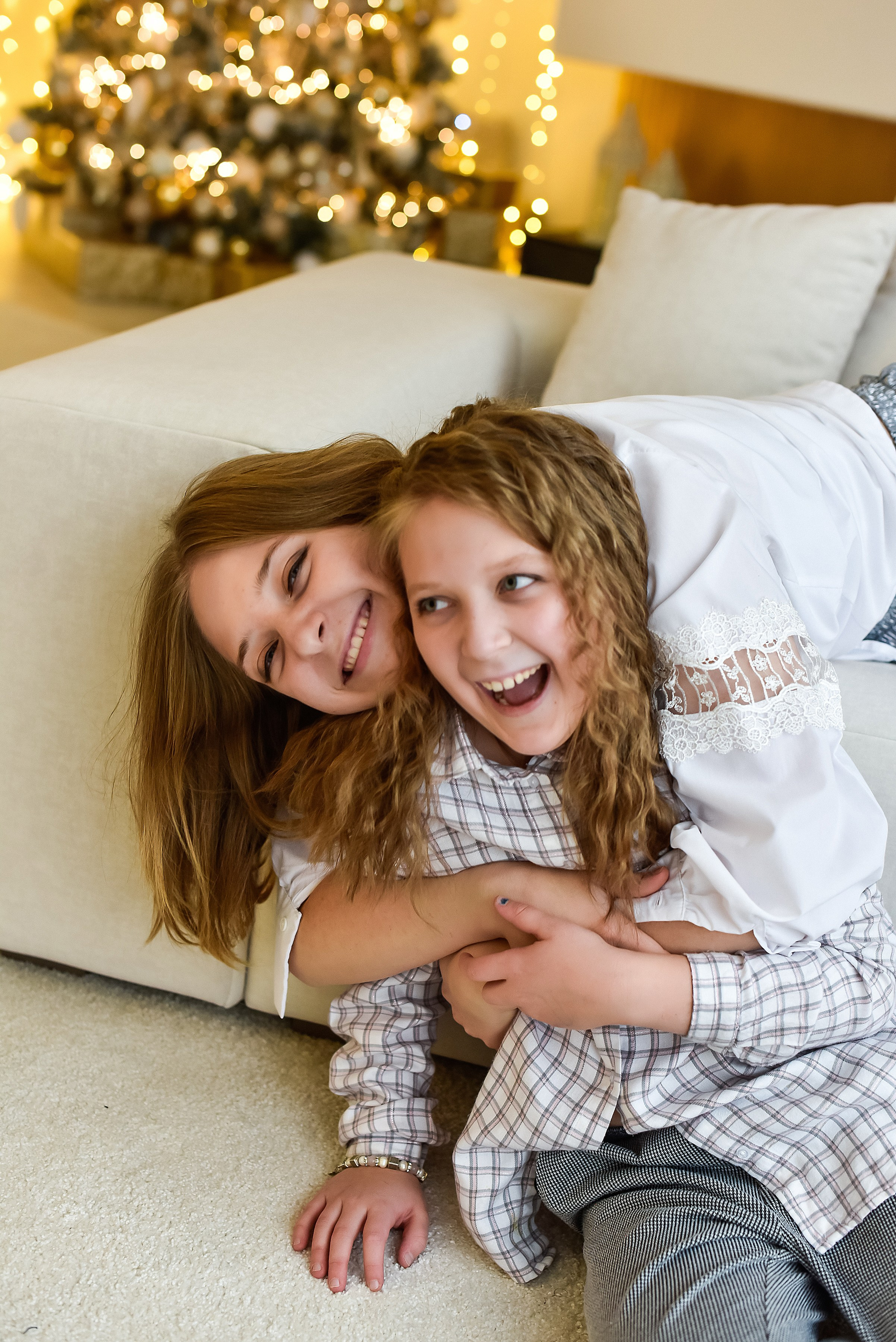 Семья Александра и его девочек)