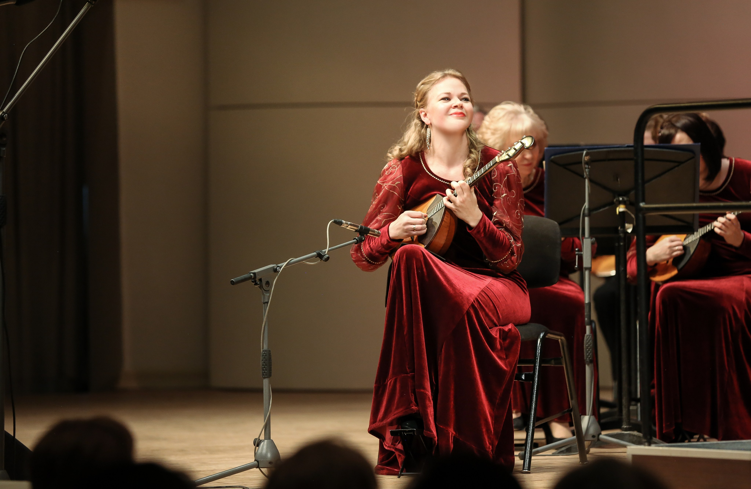 Концерт «Один виток вокруг планеты» ко Дню космонавтики. Дарья Письменюк / Darya Leitstern — фотограф, музыкант, журналист, путешественник