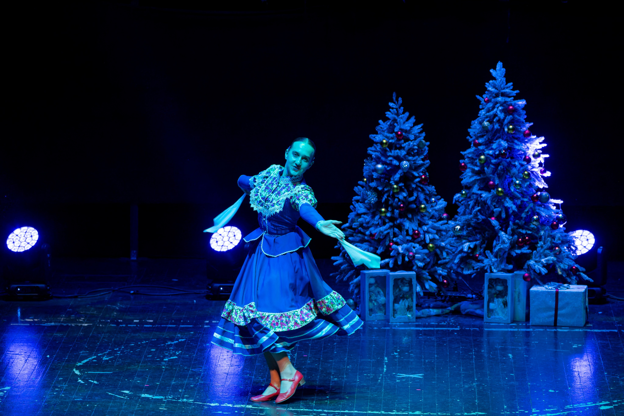 Съёмка новогодних праздников, елки для детей и родителей. «Студия DRONAVT`s» — видеосъёмка и фотография г. Москва