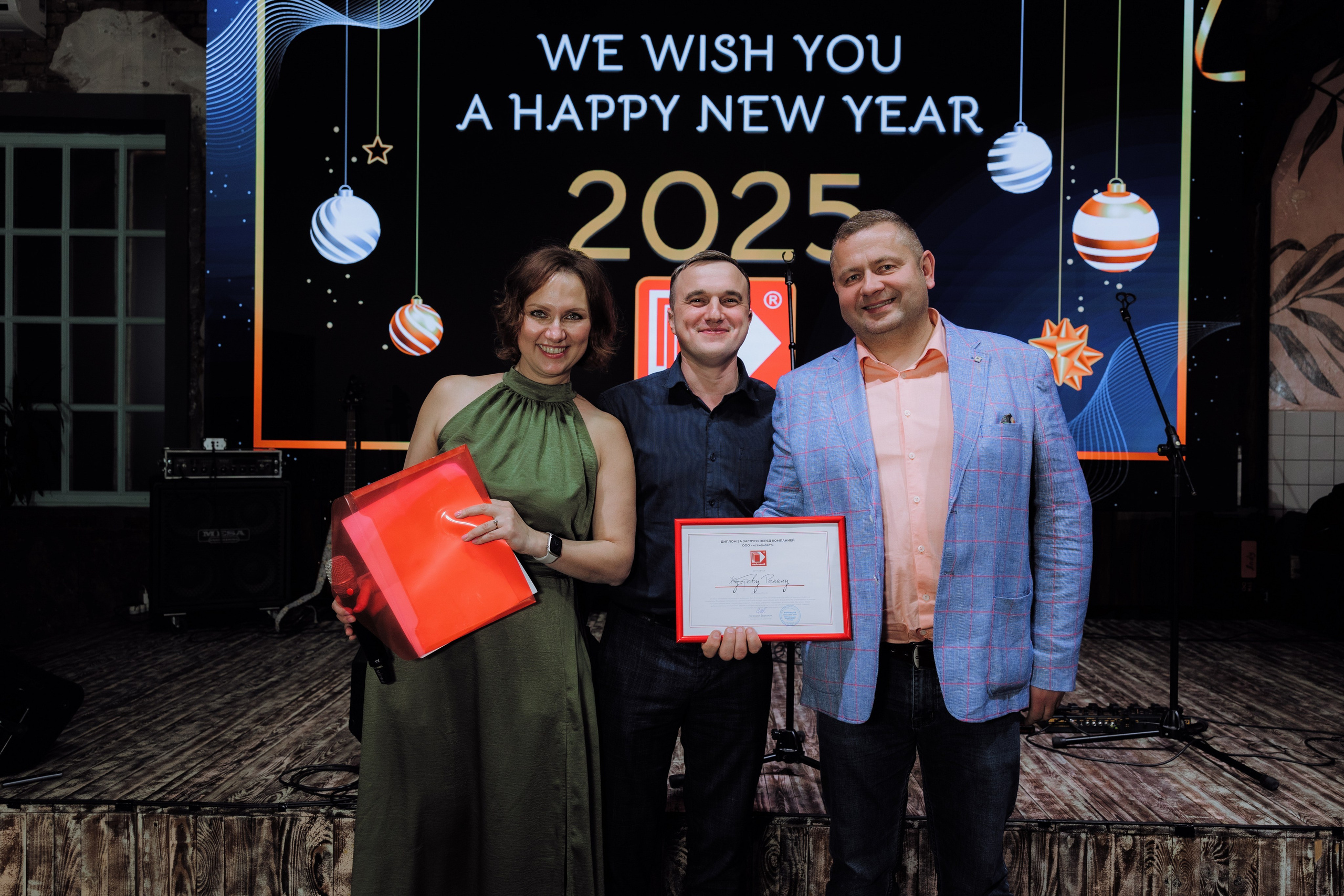 Корпоратив в LOFT HALL. АНДРЕЙ ШИРКАЛИН РЕПОРТАЖНЫЙ ФОТОГРАФ МОСКВА НА КОРПОРАТИВ, ДЕНЬ РОЖДЕНИЯ, БАНКЕТ, КОНФЕРЕНЦИЮ, ТИМБИЛДИНГ