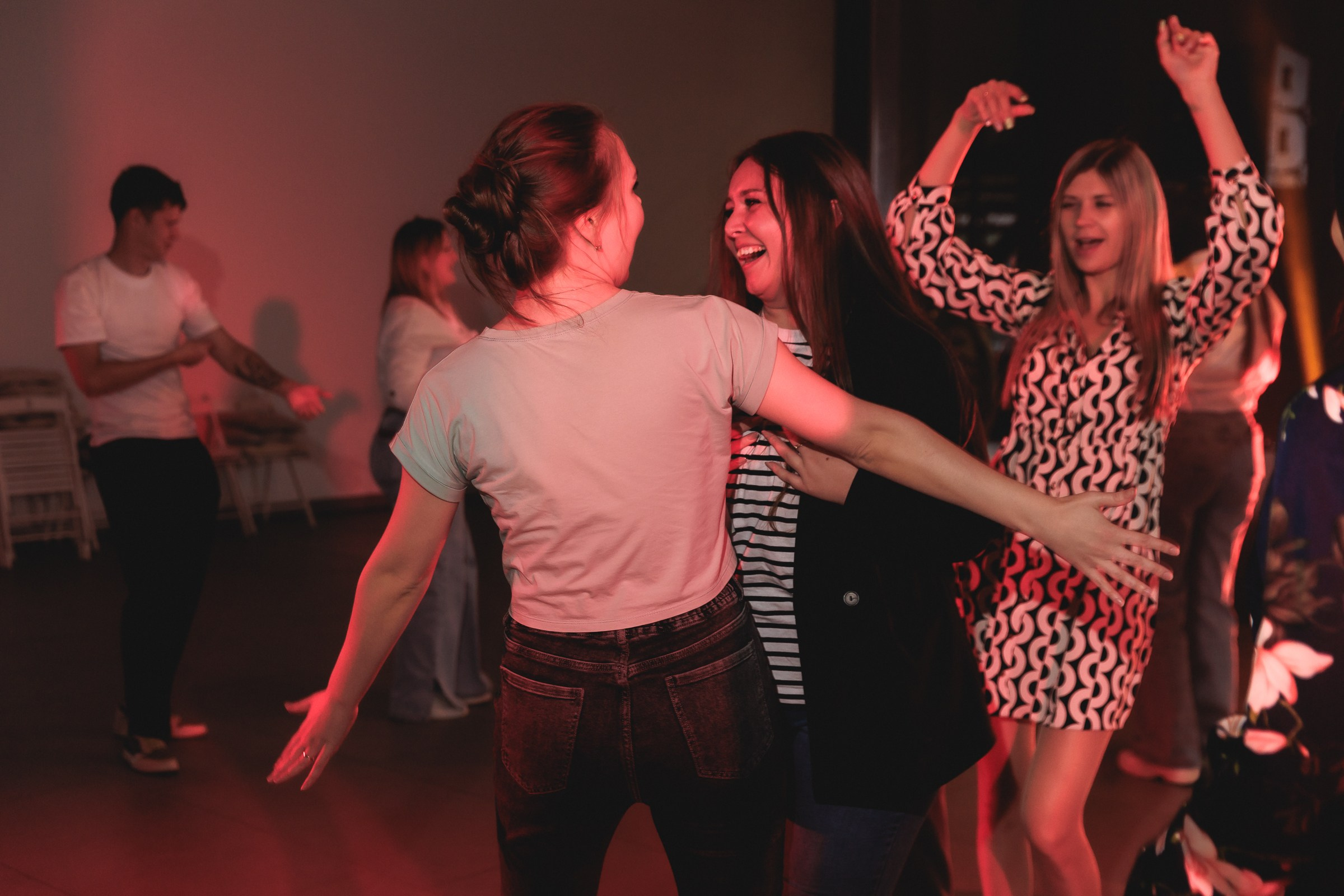 Тимбилдинг компании ПКБ. Фотограф в Волгограде — Александра Искандерова