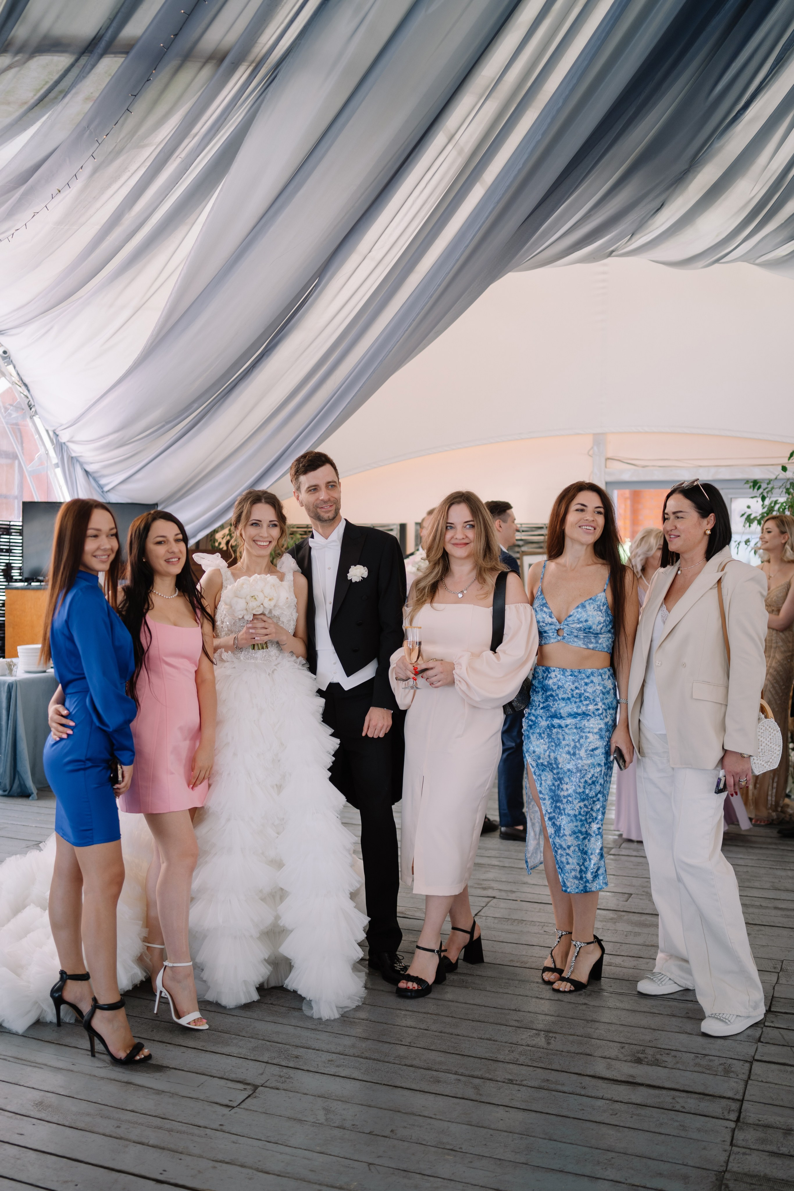 Выездная регистрация свадьбы в ресторане River Club Moscow. Свадебный и семейный фотограф в Москве Светлана Зоткина