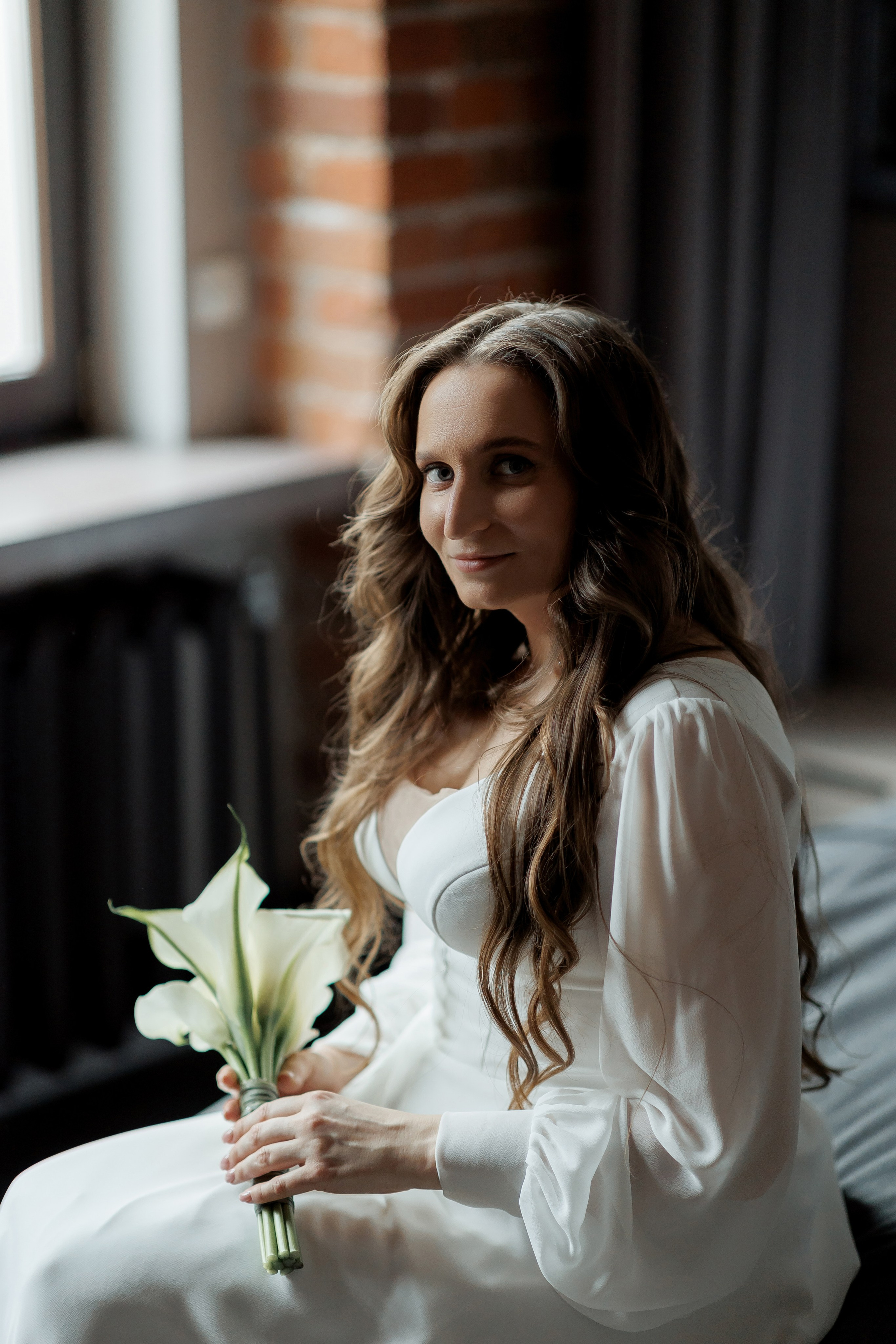 Свадебная фотосессия в отеле в Москве. Свадебный фотограф в Москве Дарья Олендарёва