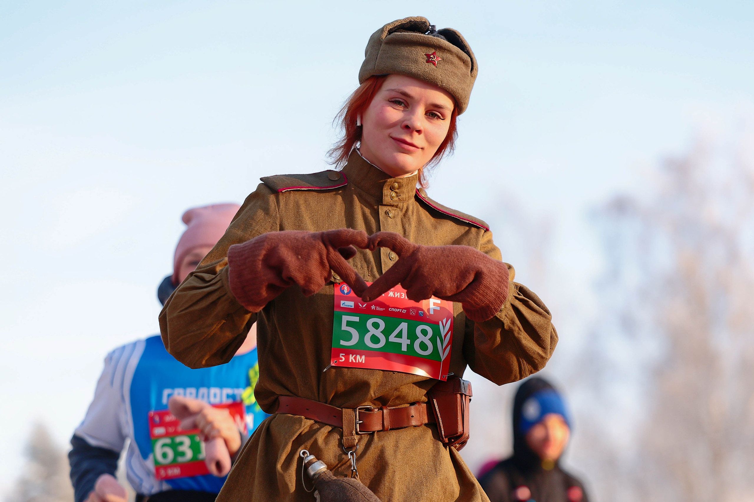 Зимний марафон «Дорога жизни» 2026. Спортивный фотограф в Санкт-Петербурге Илья Vacool