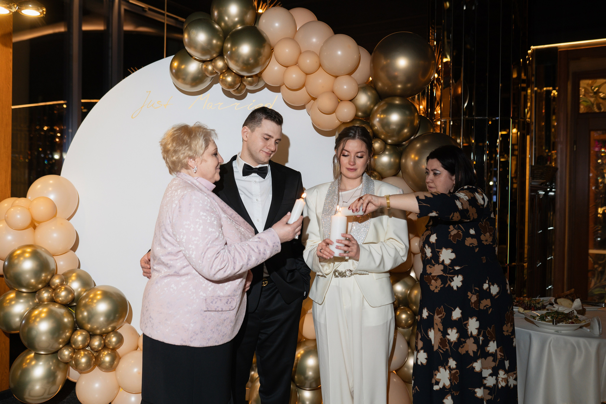 Анна и Роман. Виктория Кинкладзе