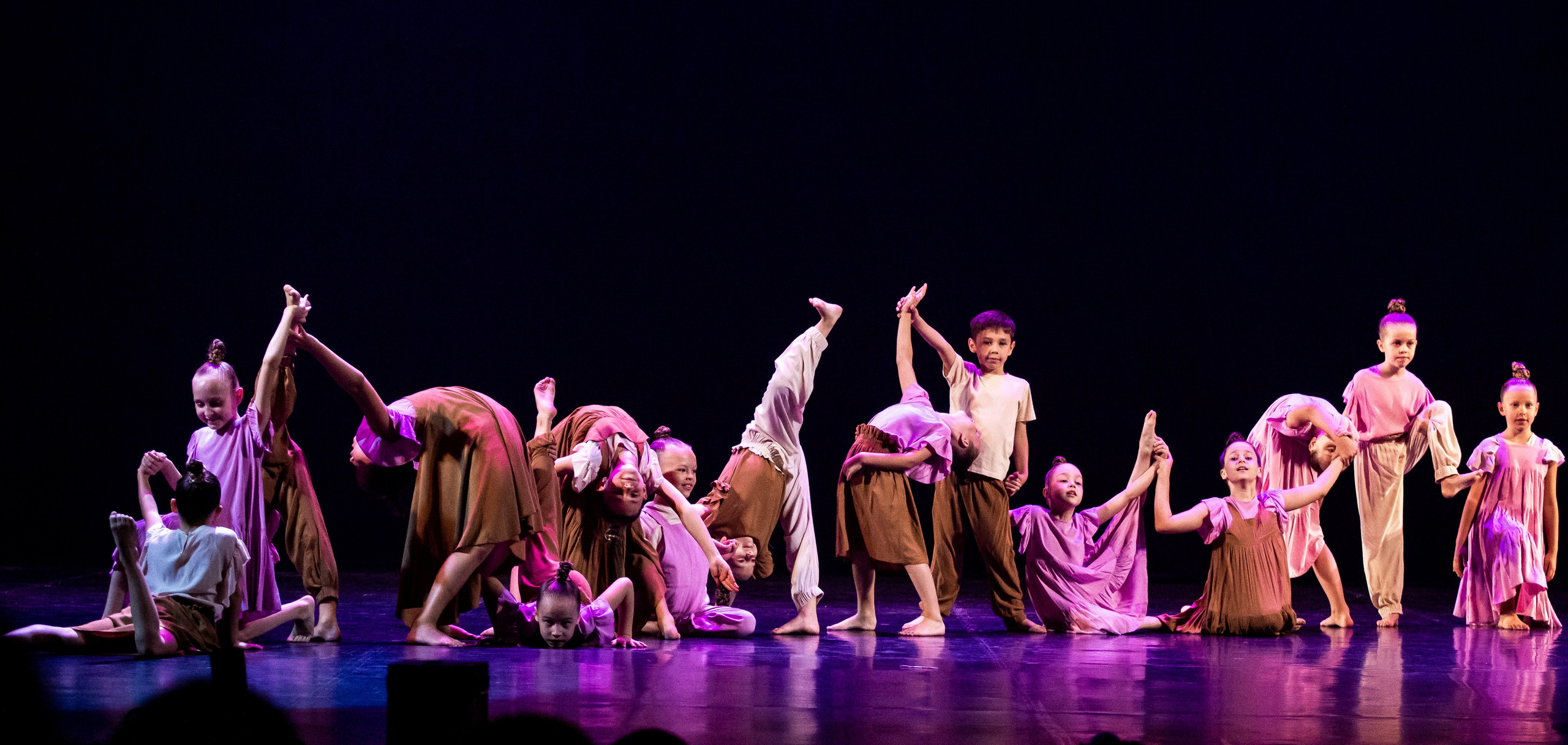 ОТЧЕТНЫЙ КОНЦЕРТ ХОРЕОГРАФИЧЕСКОЙ ШКОЛЫ НИКА. Фотограф в Сочи Юрий Шептаев