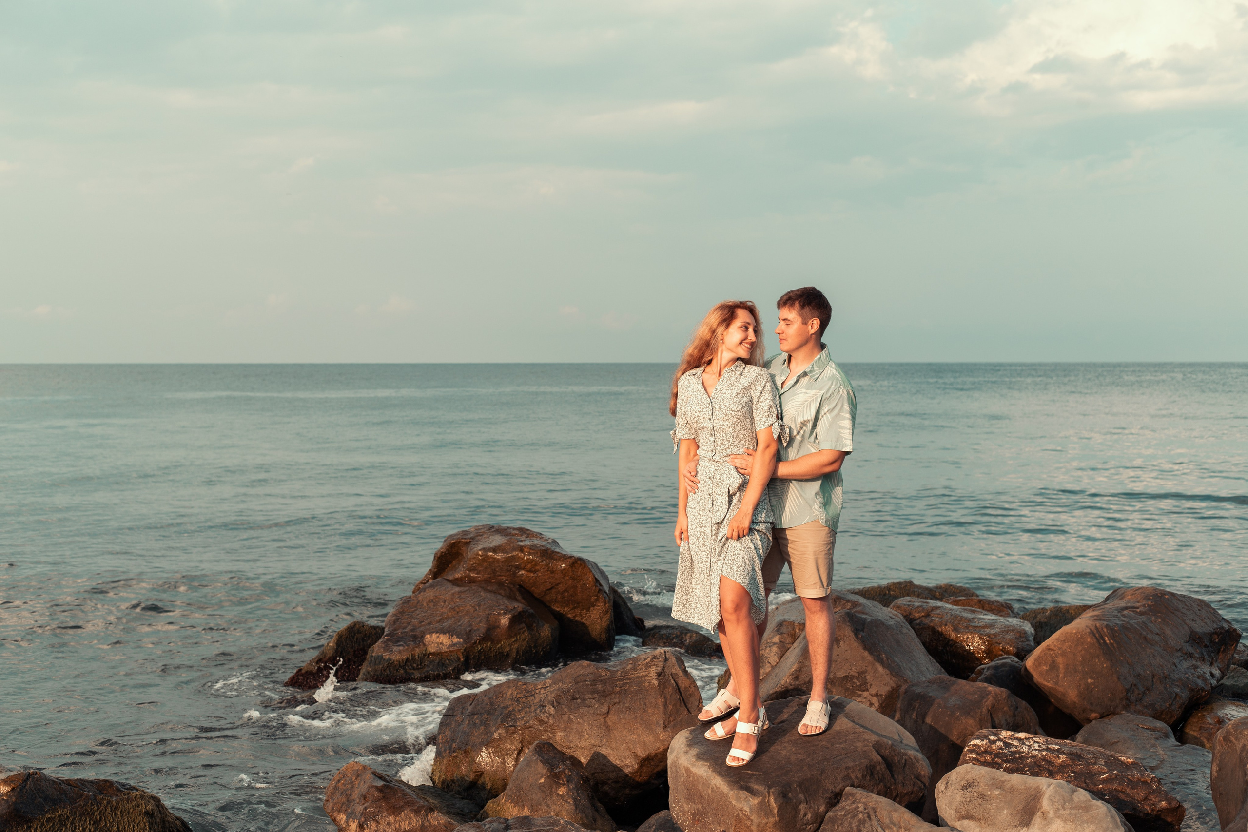 Нежные кадры на рассвете у моря в Лоо. Семейный фотограф в Сочи, Лоо, Дагомысе, Вардане Кучумова Олеся