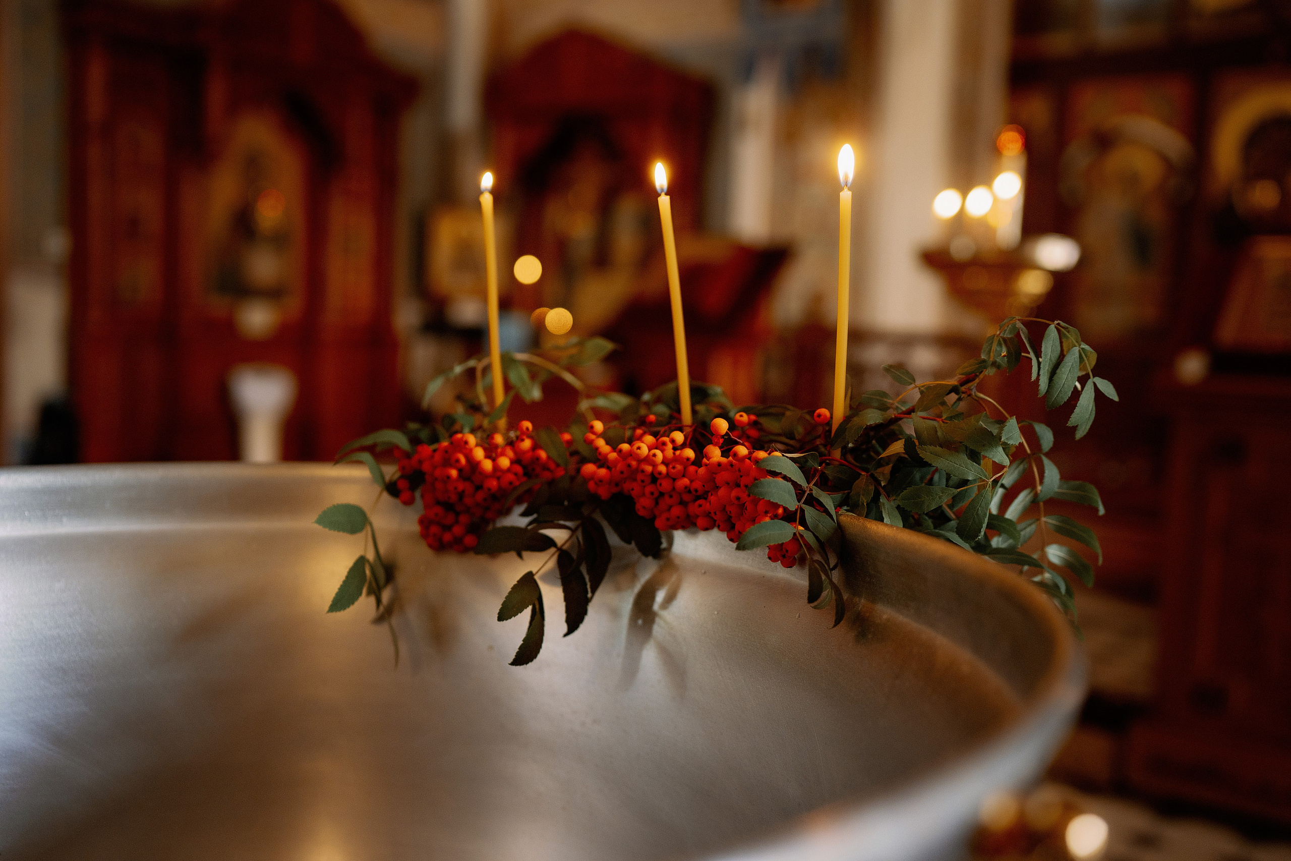 Крещение Эммы. Фотограф на Крещение и Венчание в Красноярске Рамазанова Юлия