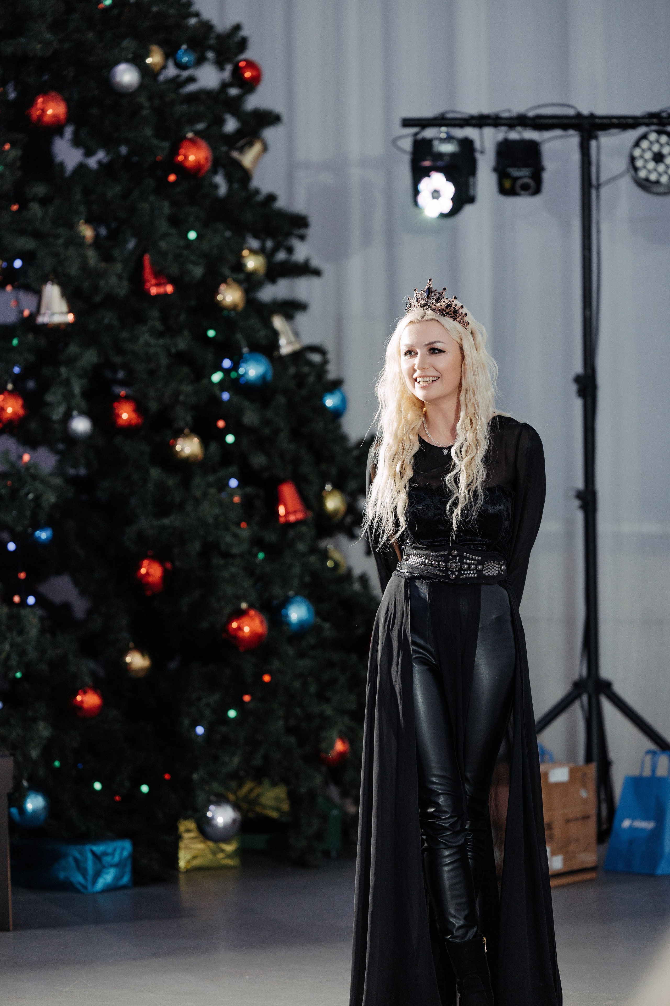 Анонс фото новогоднего корпоратива Nikastyle 2026 от фотографа во Владимире Евгений Топаз. Свадебный фотограф во Владимире Евгений Топаз