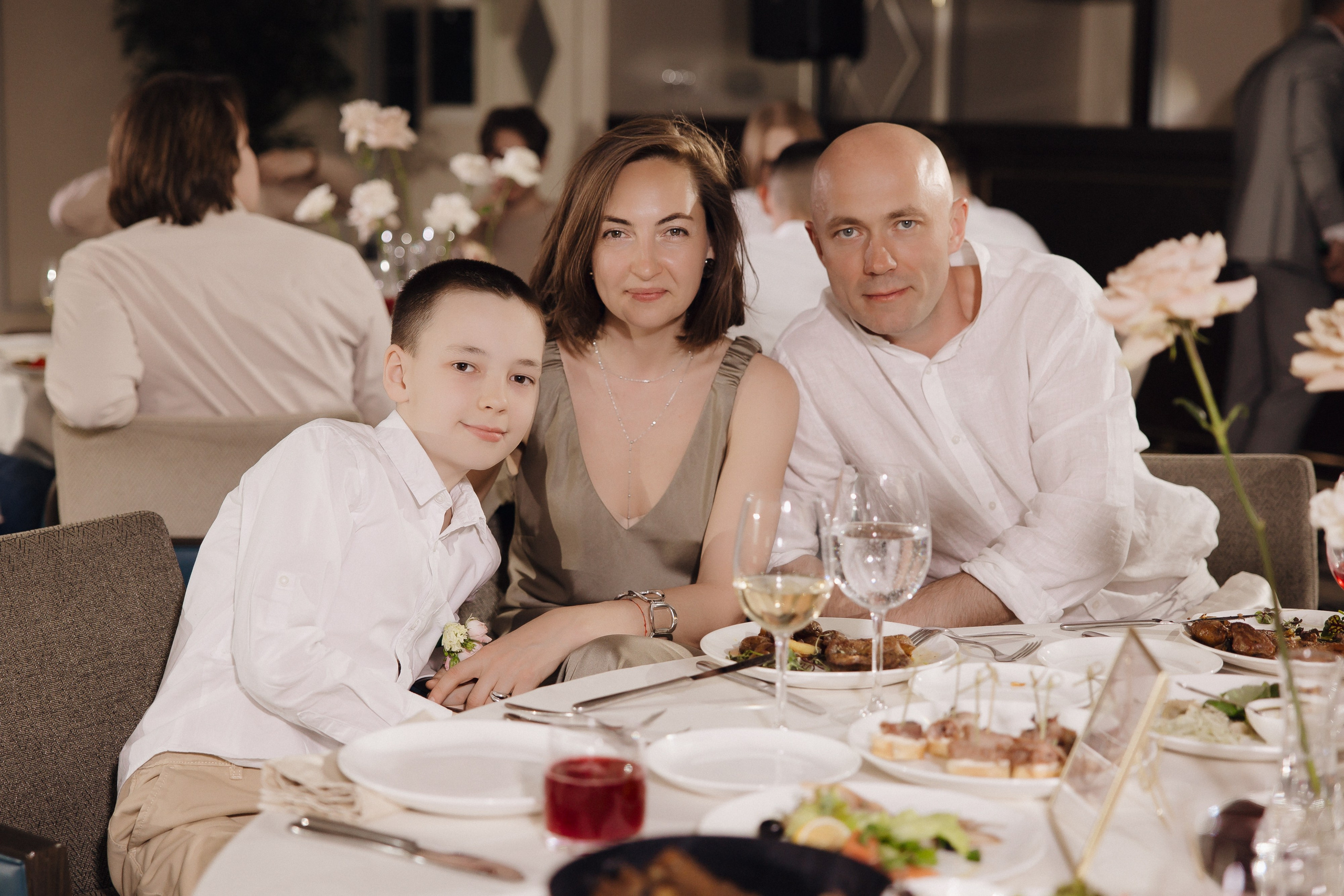 МАКСИМ И ЛИЗА, ЧЕЛСИТИ. Свадебный и индивидуальный фотограф в Челябинске Евгения Негодяева