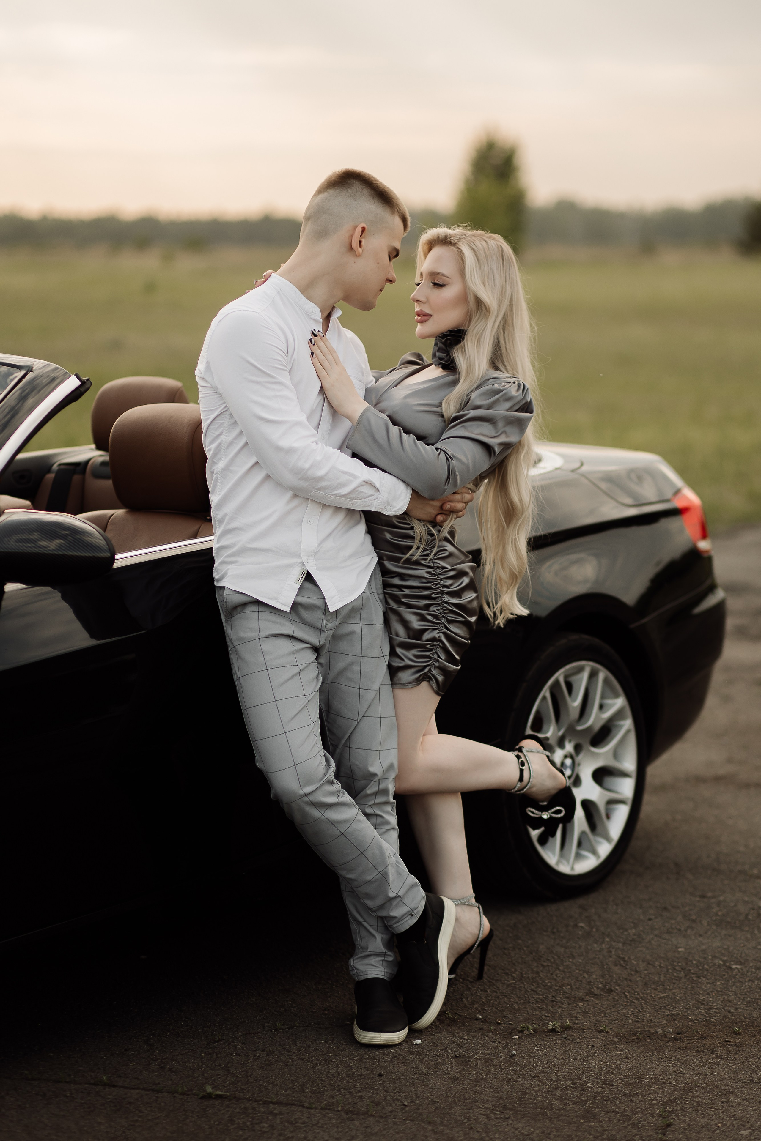 ЛАВ СТОРИ С КАБРИОЛЕТОМ. Свадебный и индивидуальный фотограф в Челябинске Евгения Негодяева