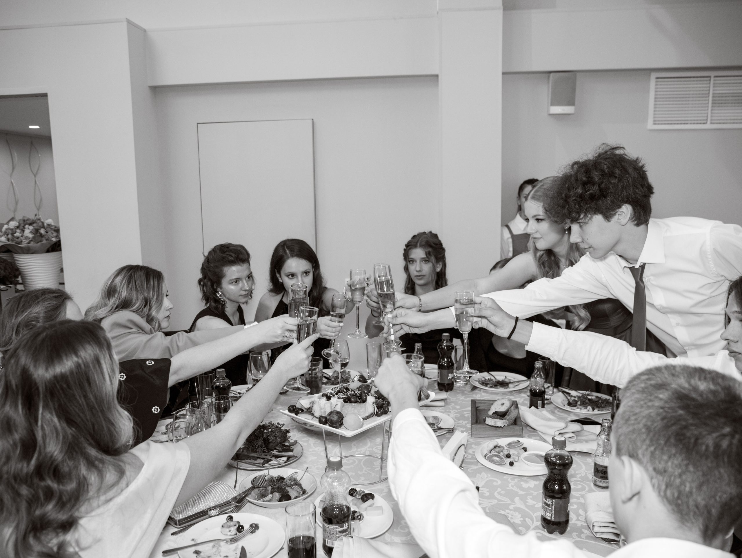 Выпускной 9 класс 2024. Свадебный и семейный фотограф в Москве Мила Широких