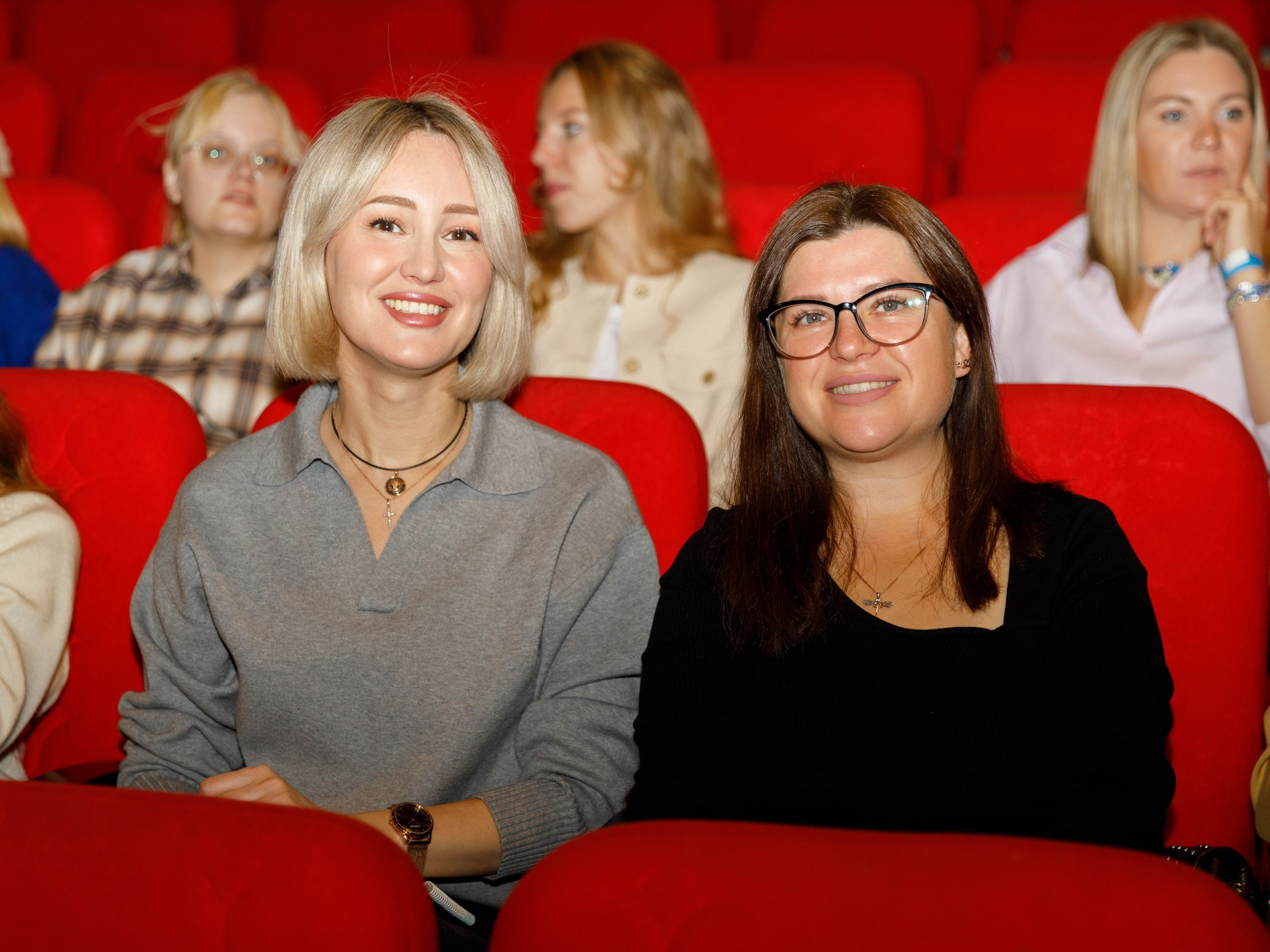 Сибирский форум «Психология будущего». КЗ Маяковский. Репортажный фотограф в Новосибирске Алена Помазунова