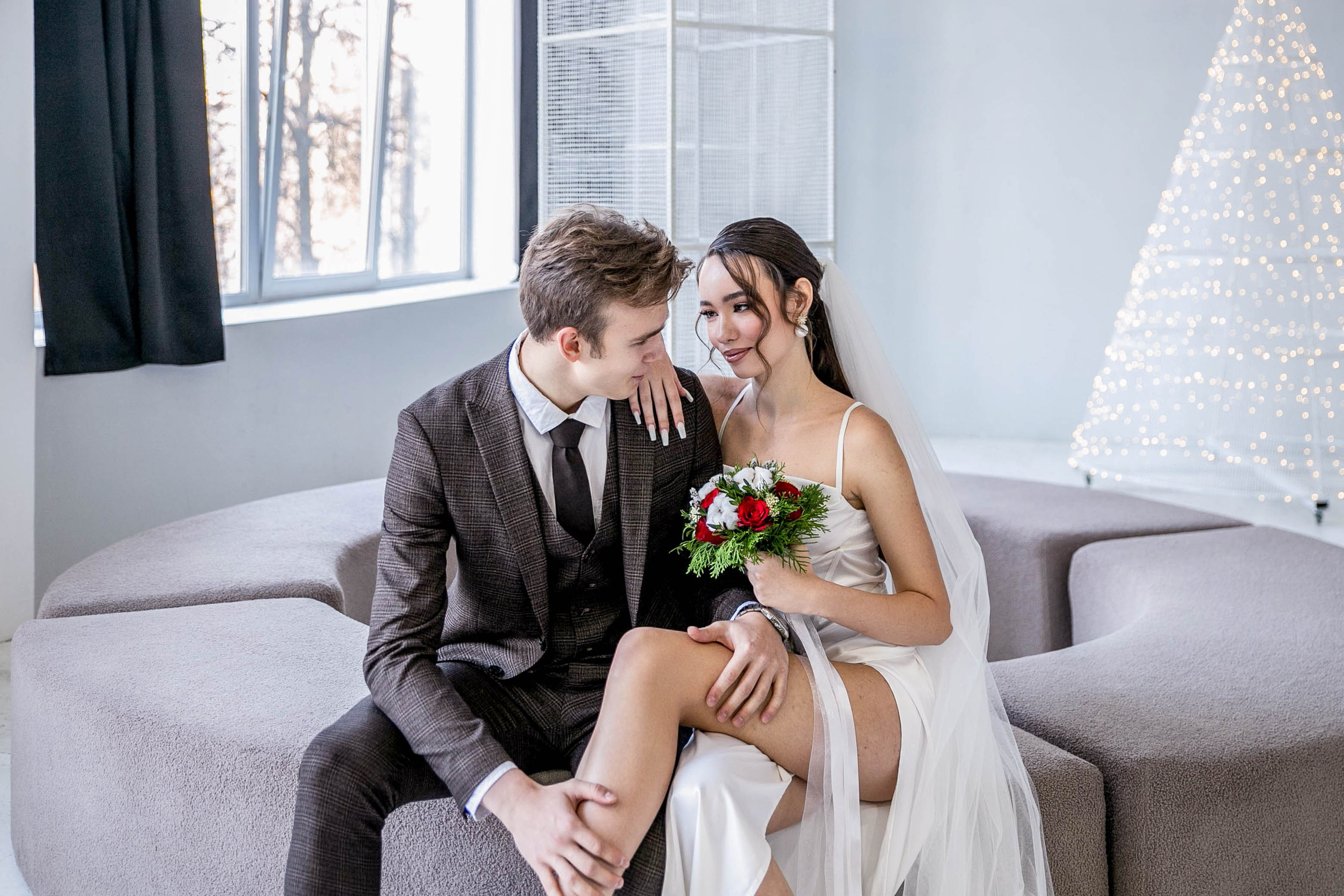 Свадьба в галерее. Свадебный фотограф Александра Мяскова