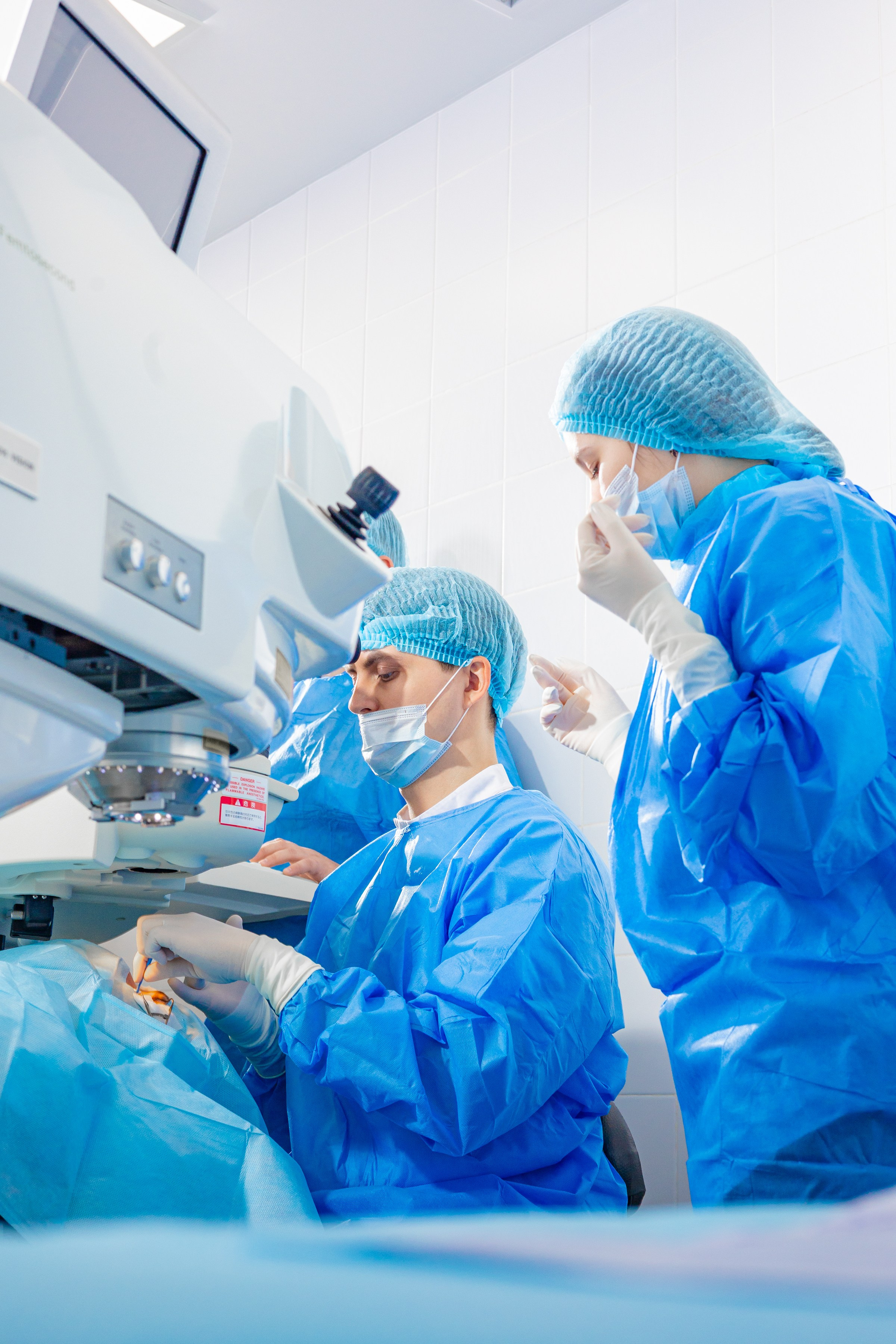 Конев Павел СергеевичСпециализацияВрач-офтальмолог, рефракционный офтальмохирург