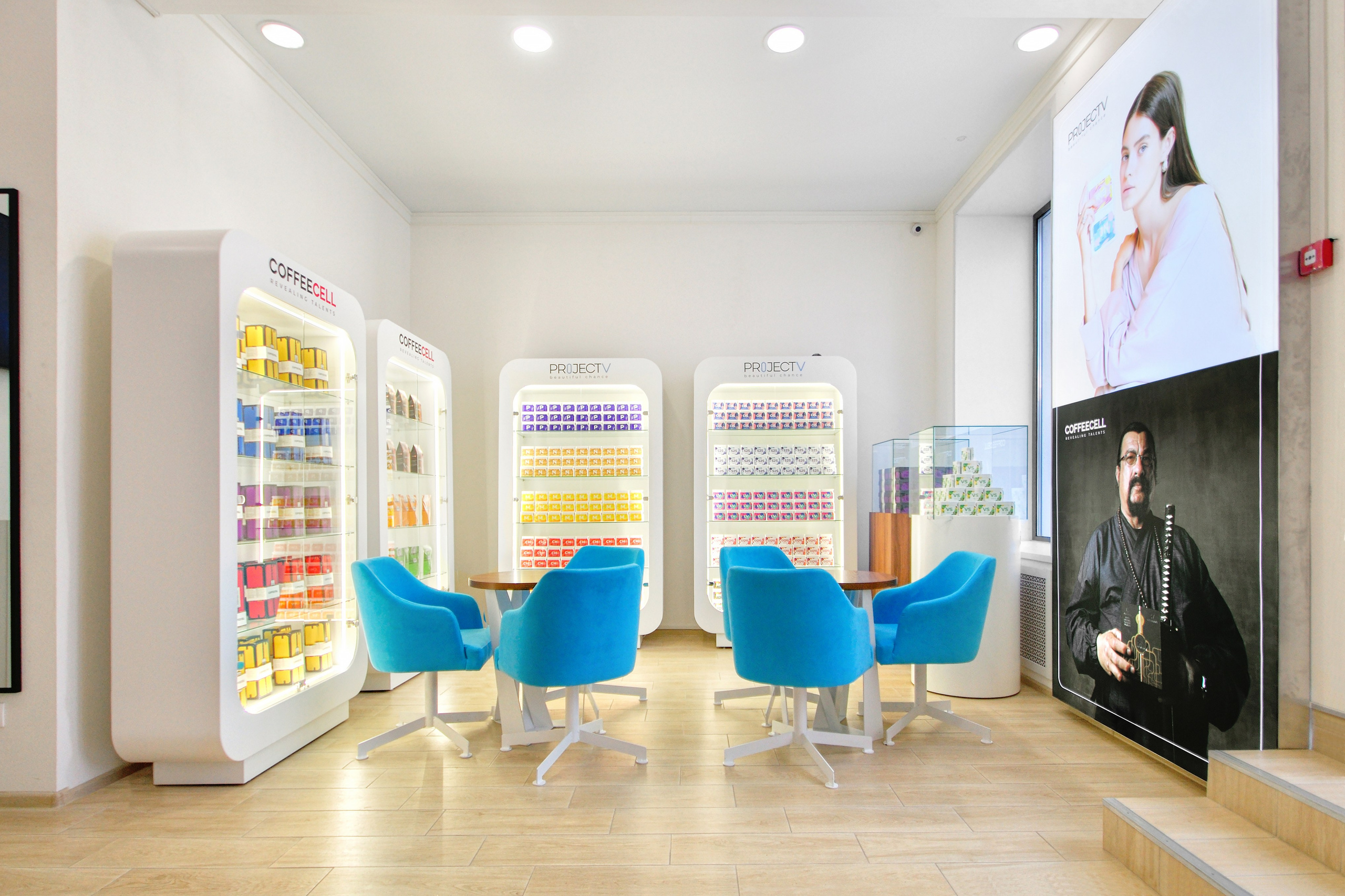 Магазин Project V. Фотограф Сергей Сергеев