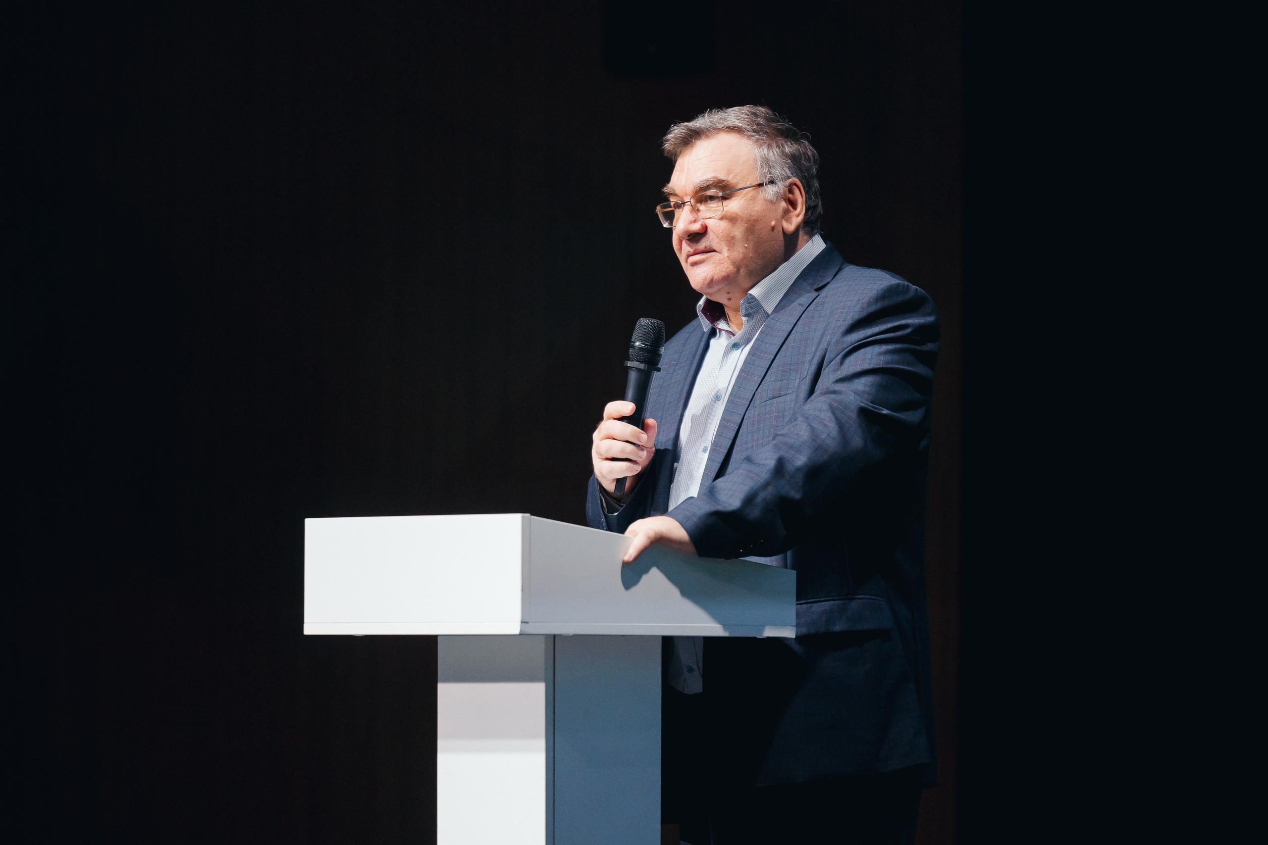 BAConf. Parezhevphoto.ru