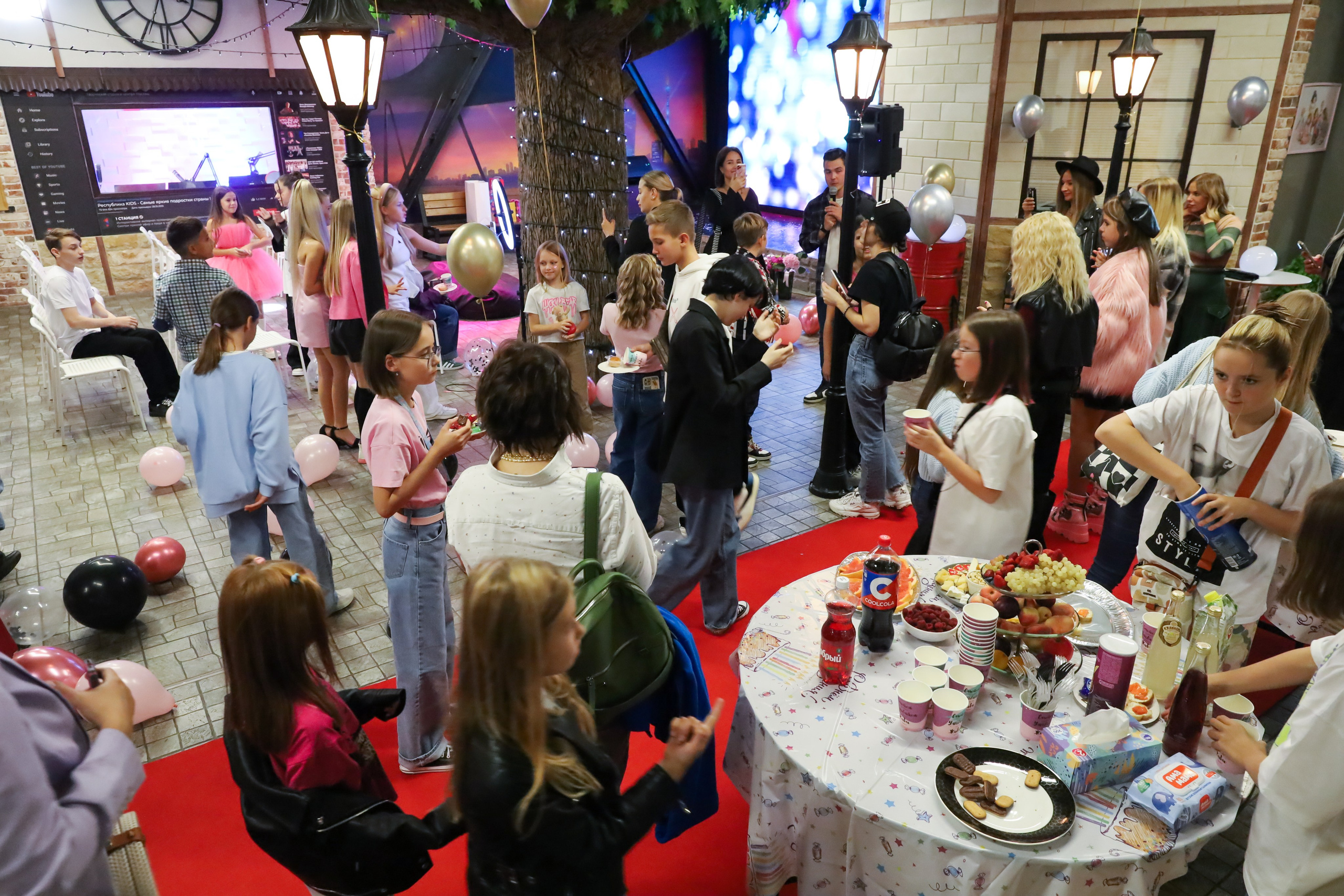 ДЕНЬ РОЖДЕНИЯ ЕВЫ В КРБ. Фотограф мероприятий Ирина Каширина