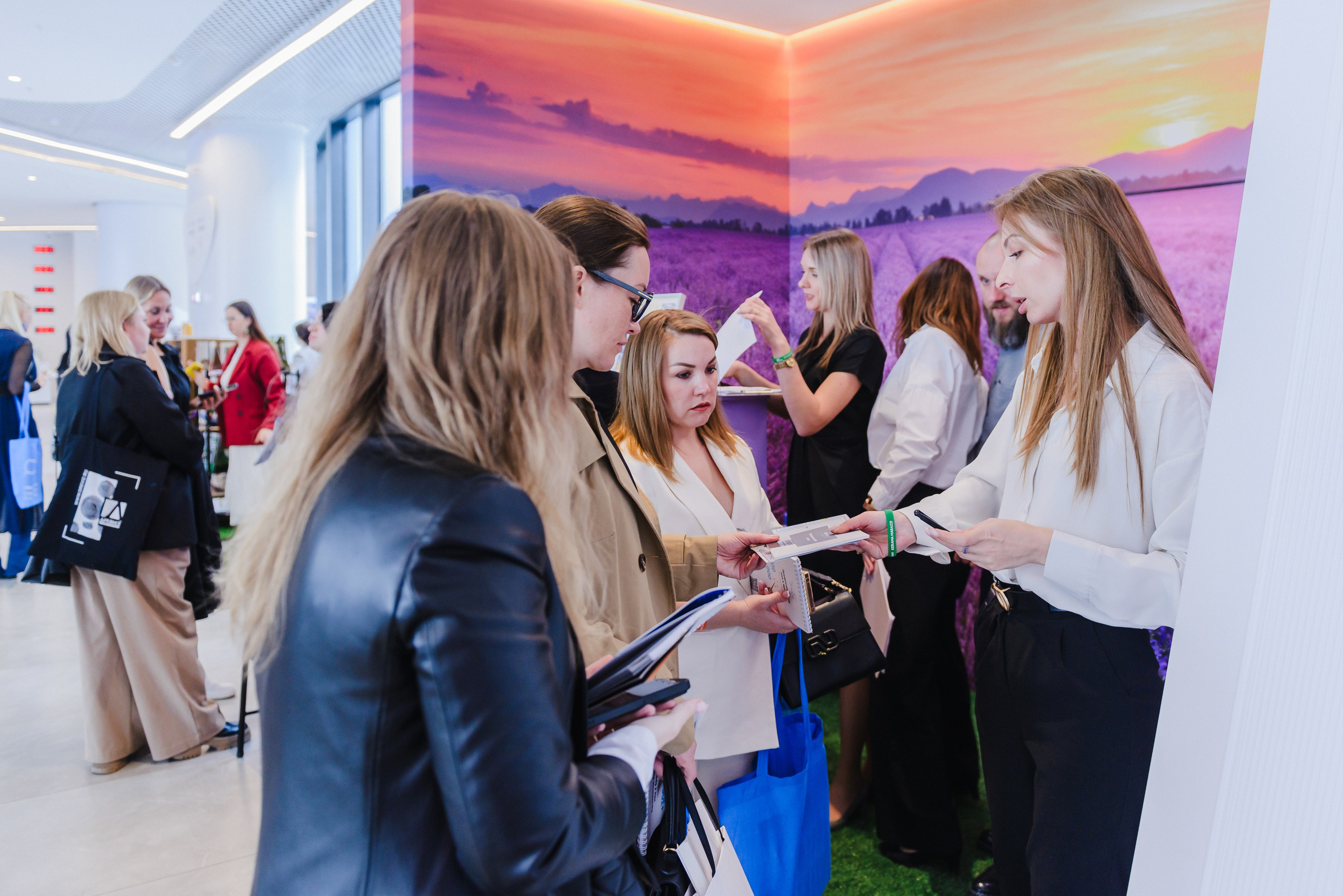 Дизайн-Конференция 2025. Атмосфера. Фотограф Лопаткина Ирина