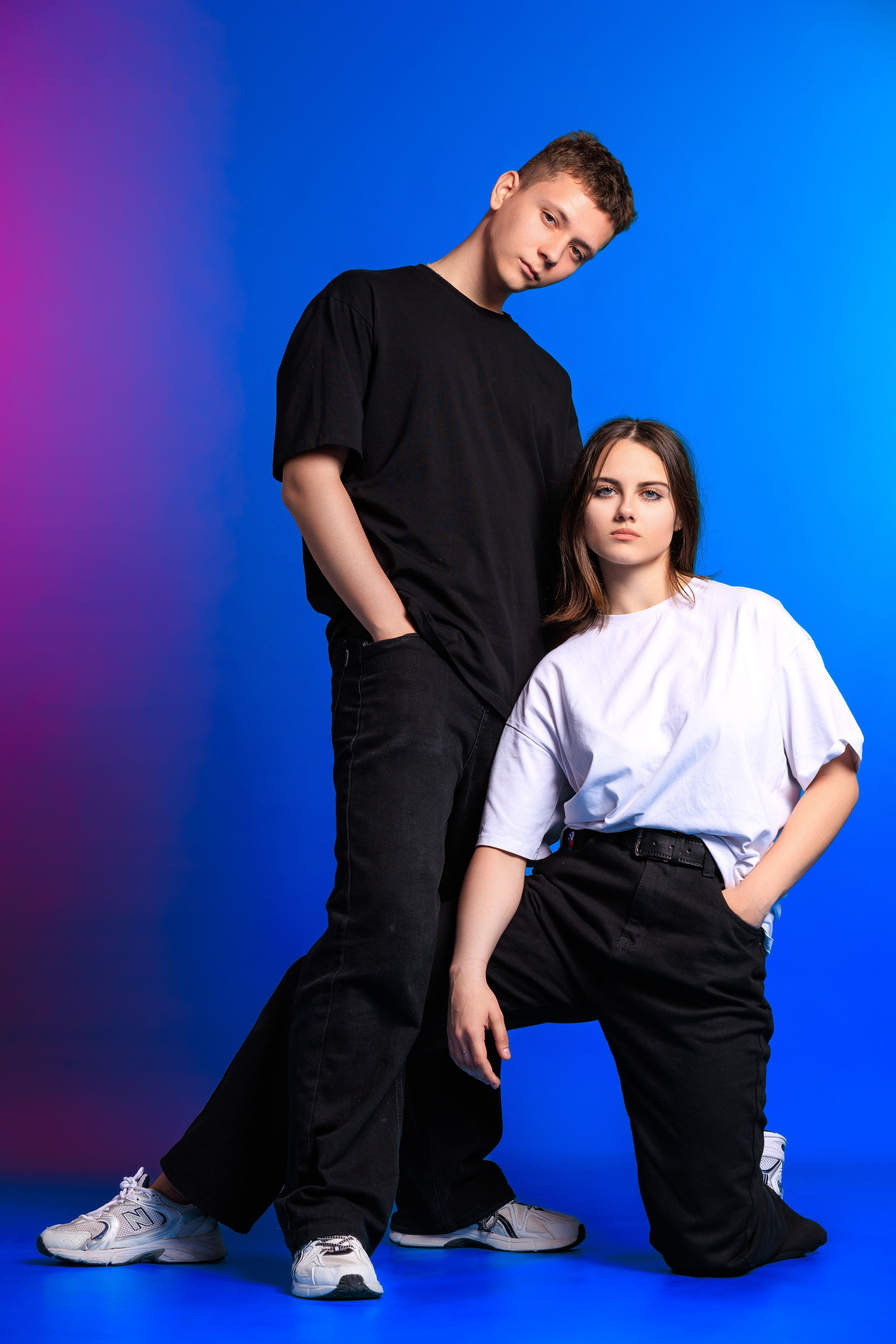 Смотреть фотки в фотостудии. Выпускные альбомы Геленджик, Новороссийск, Краснодар, Туапсе