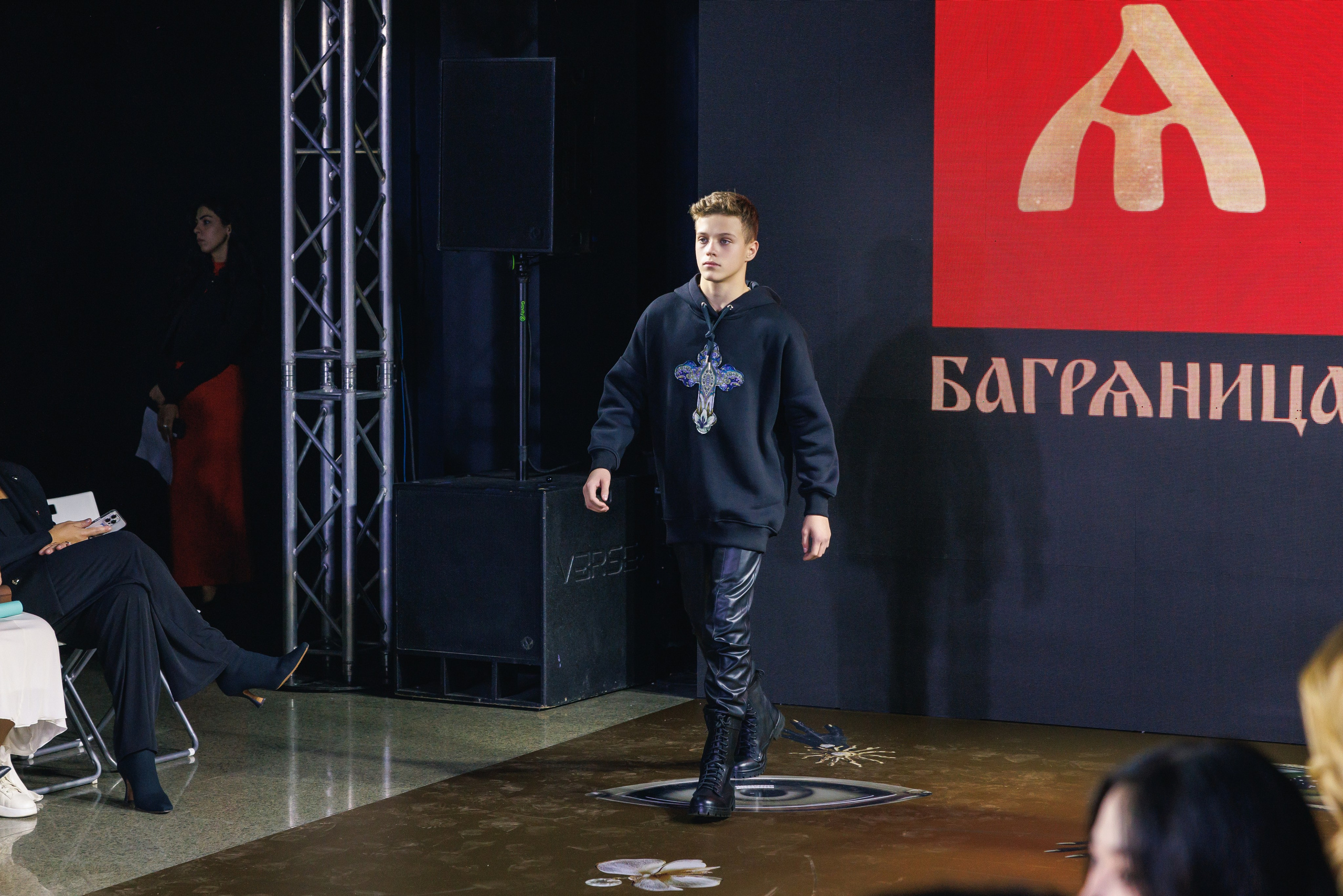 Volga Fashion Week. Профессиональный фотограф в Москве Захар Ишутин