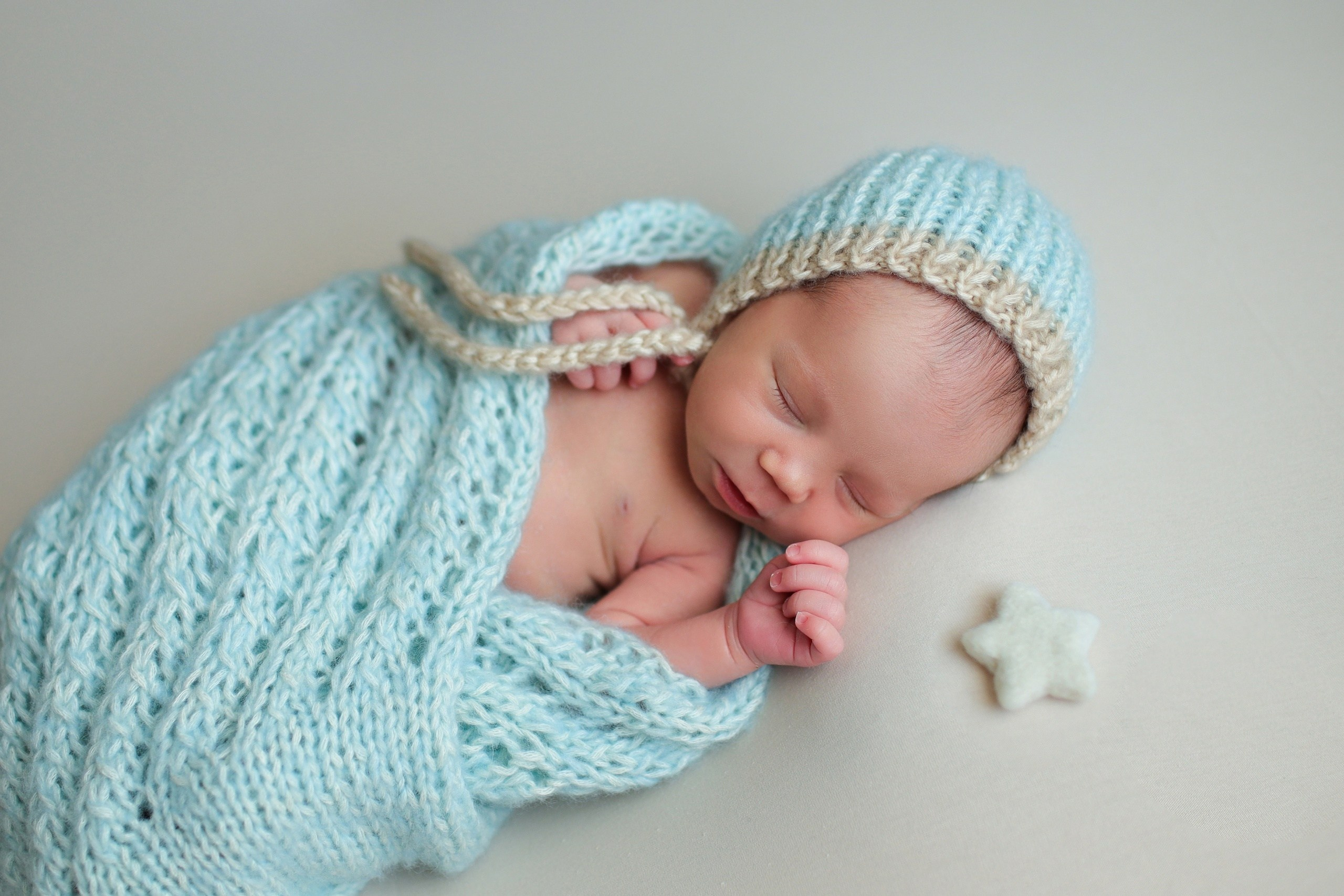 Мини съемка новорожденные мальчики. Ирина Кан Фотограф новорожденных в Екатеринбурге