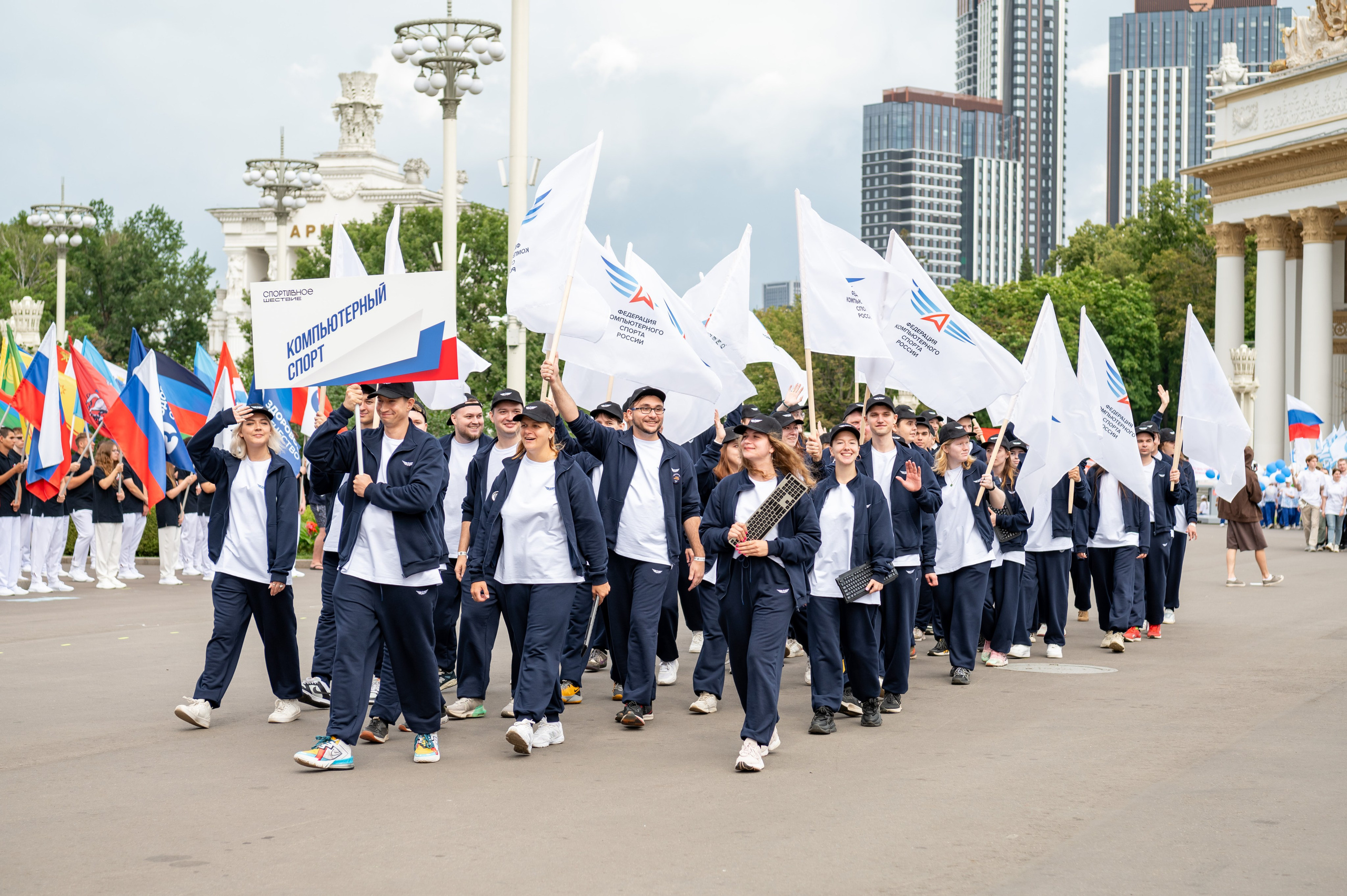 Спортивное шествие посвященное Дню физкультурника!. Детский и семейный фотограф г. Москва Оксана Катаджи