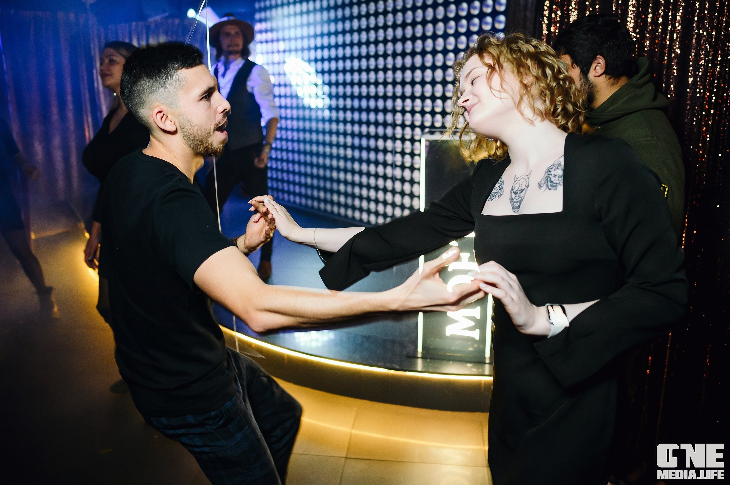 Фоторепортаж из караоке-клуба Эйфория. One Media Life: фоторепортажи, фотоотчеты с мероприятий и заведений