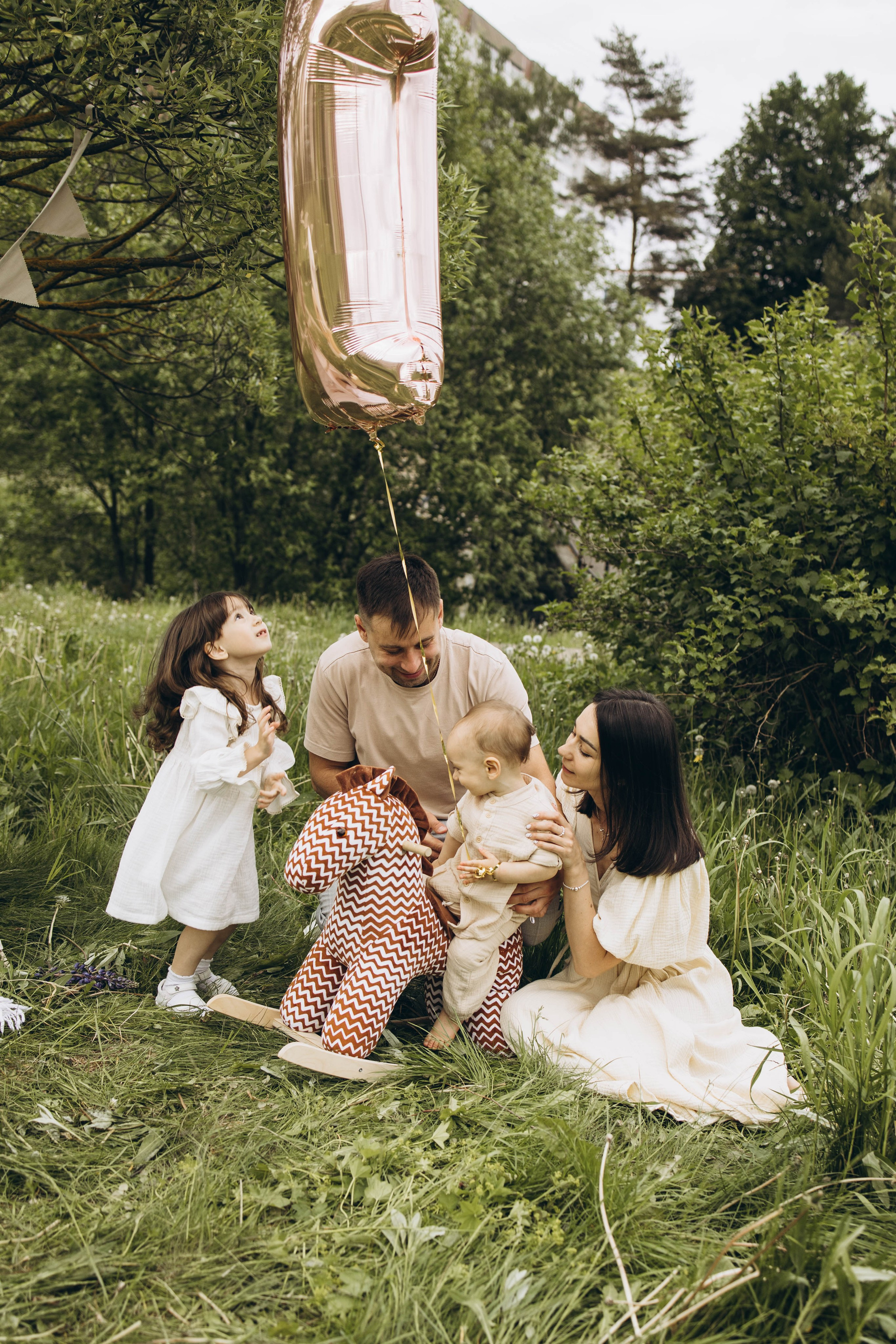 Маша, Женя, Ариана и Мирон. Семейный фотограф в Москве Виктория Ястребинская