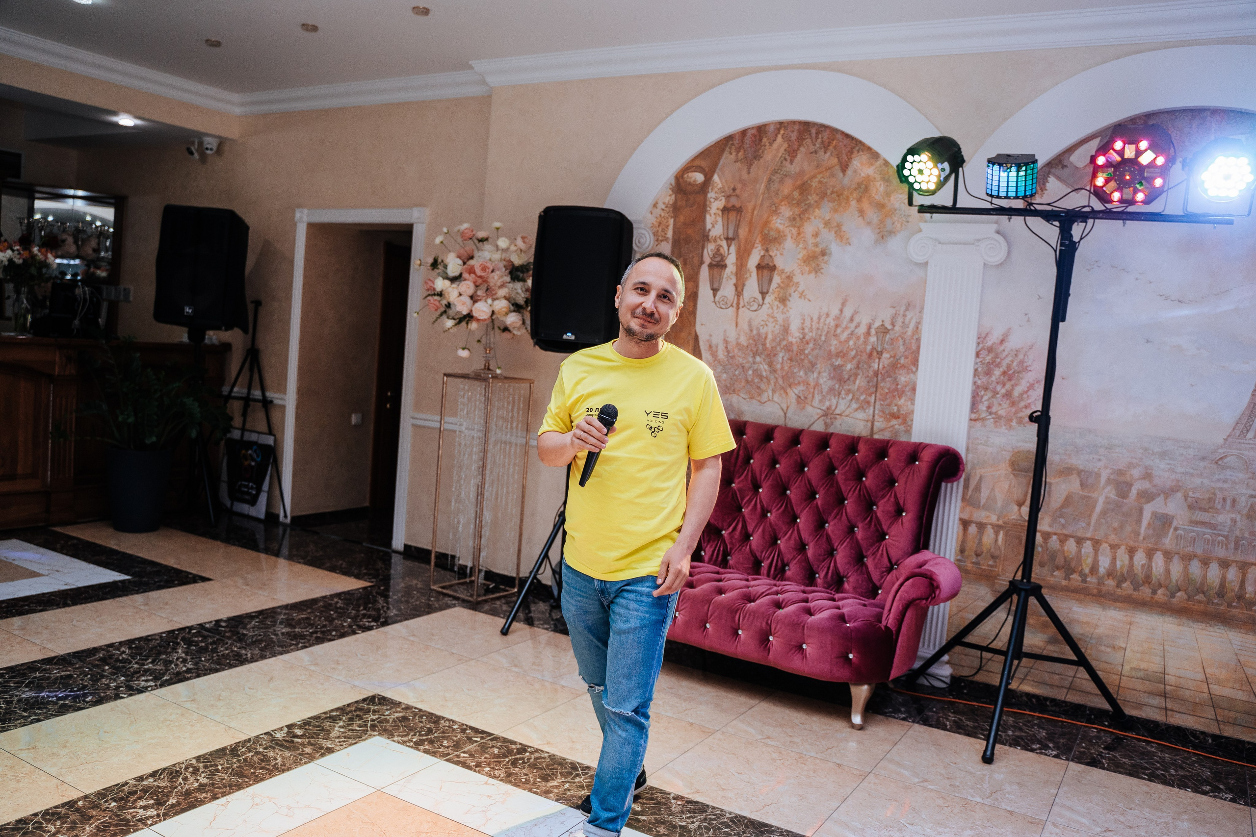 Yes Holding. Свадебный фотограф в Симферополе