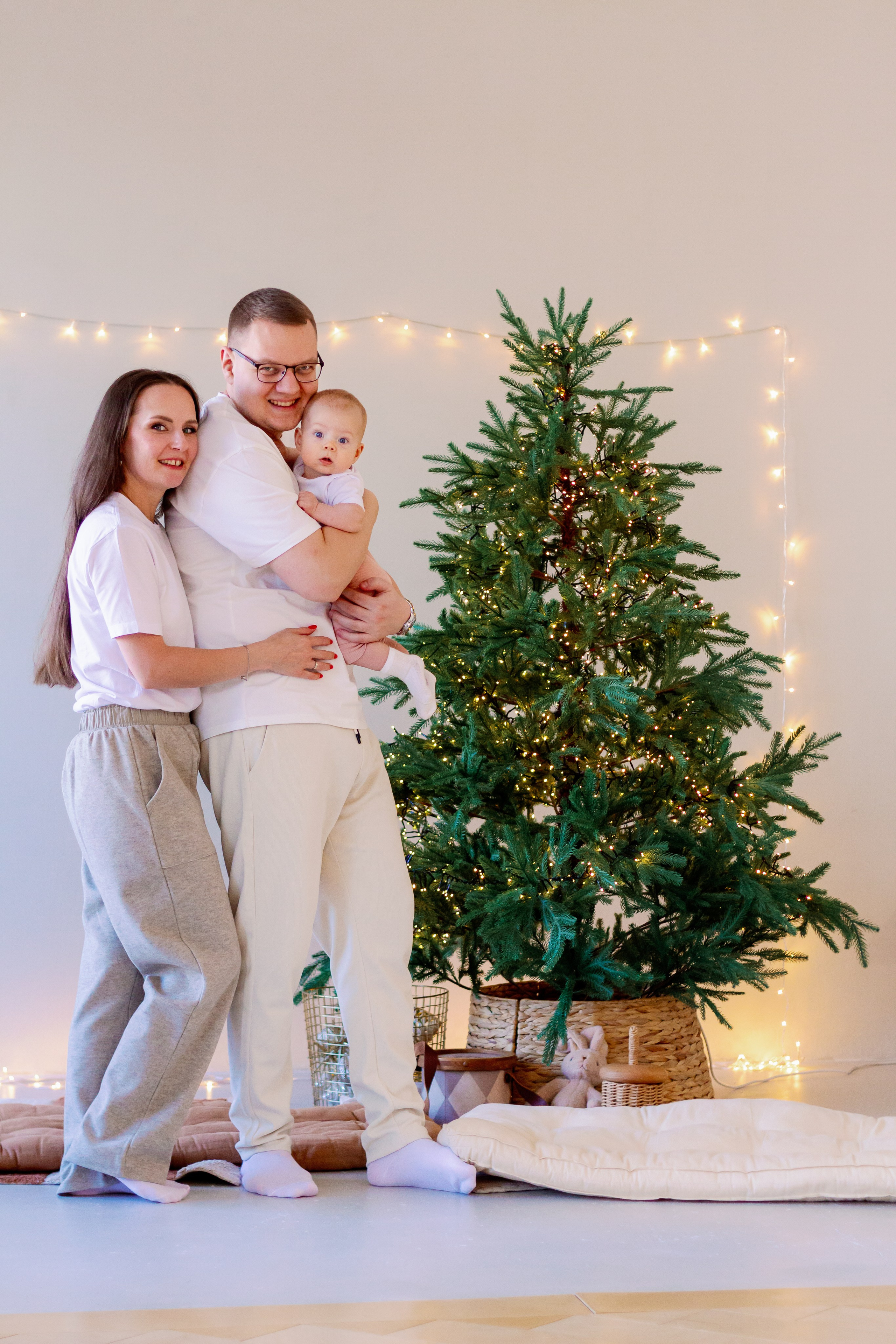 Новогодняя семейная фотосессия с малышом, Екатеринбург. Фотограф в Екатеринбурге Пойгина Елена
