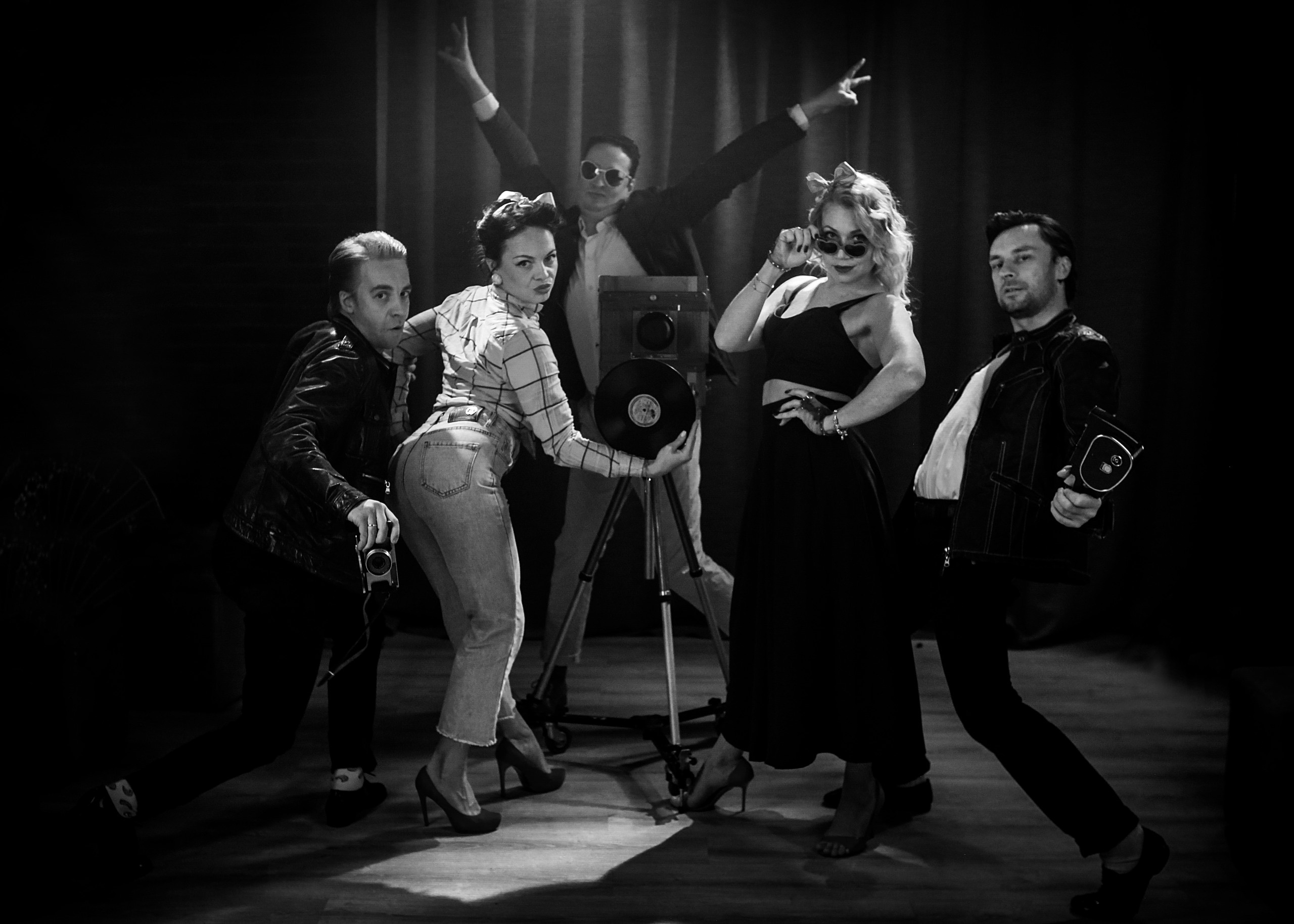 Винтажная фотосъемка. Фотограф Вадим Тренин — аналоговая ретрофотосъемка, танго-фотография,