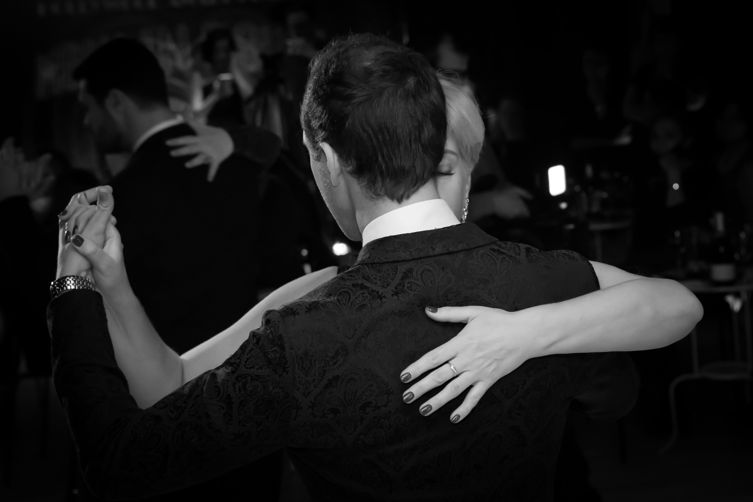 Фото с милонги. Фотограф Вадим Тренин — аналоговая ретрофотосъемка, танго-фотография,