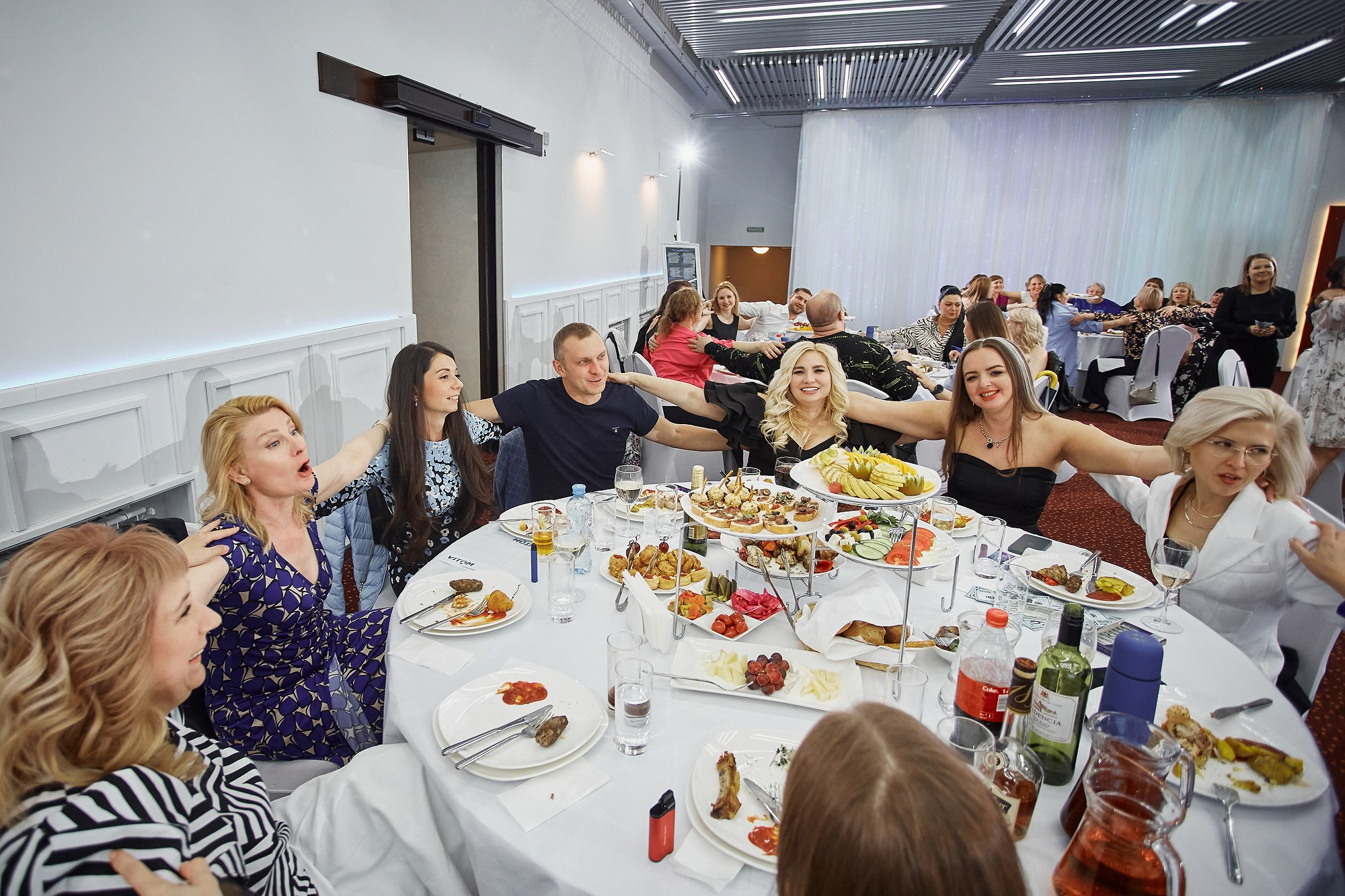 Открытие мед. центра VITOM. Свадебный фотограф Челябинск, Екатеринбург, Курган — Виктор Слуднов