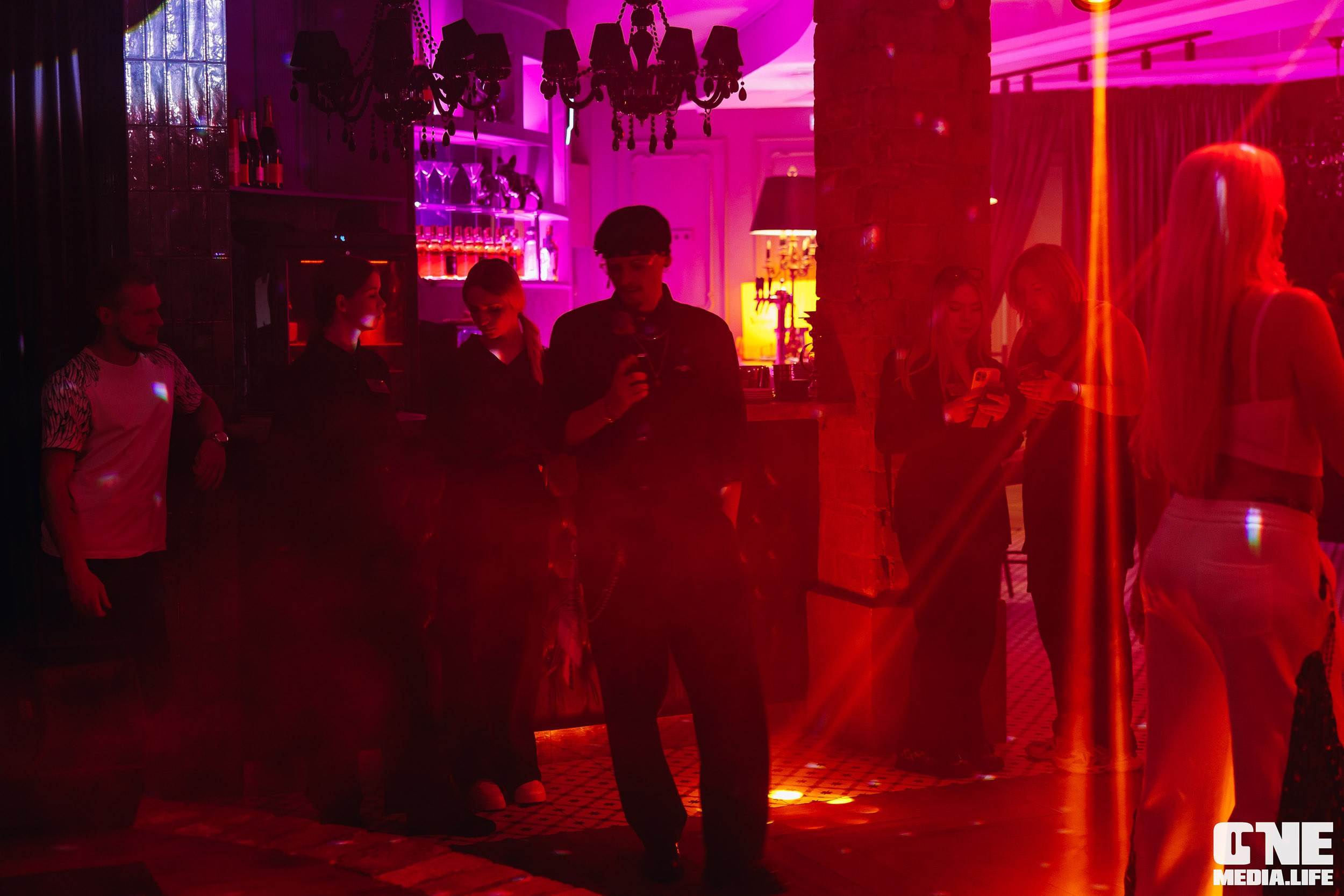 Фоторепортаж из караоке-клуба Белгравия. One Media Life: фоторепортажи, фотоотчеты с мероприятий и заведений