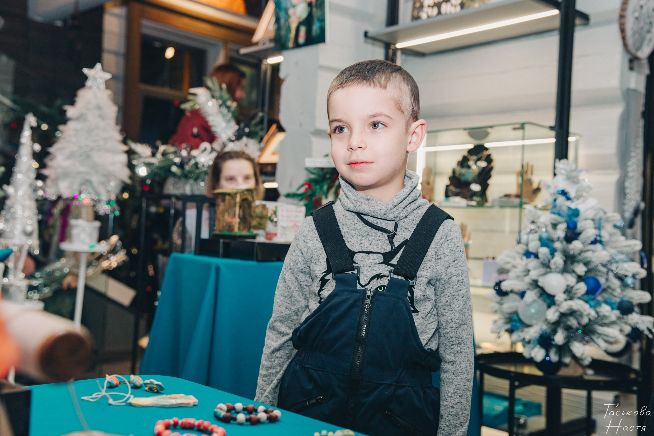 Новогодний маркет на Ангаре. Фотограф в Иркутске Настя Гаськова