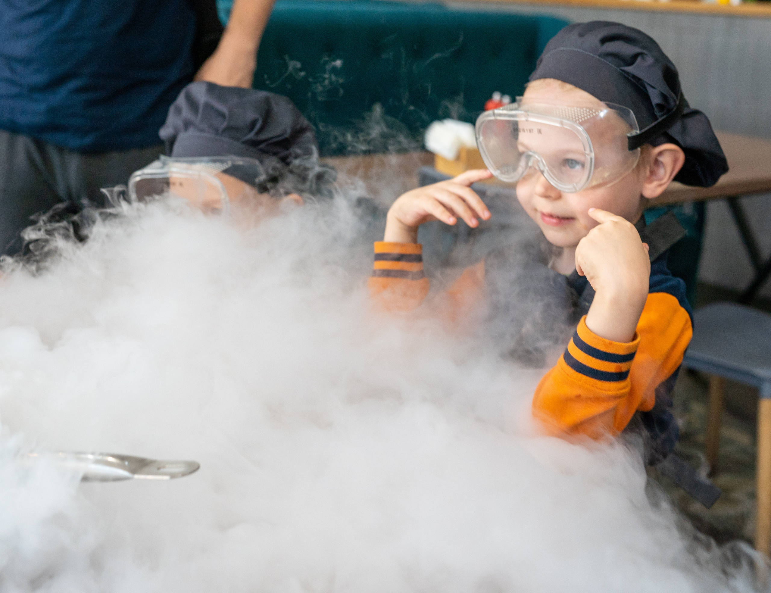 День рождение в бургерной. Фотограф в Екатеринбурге Павел Самков