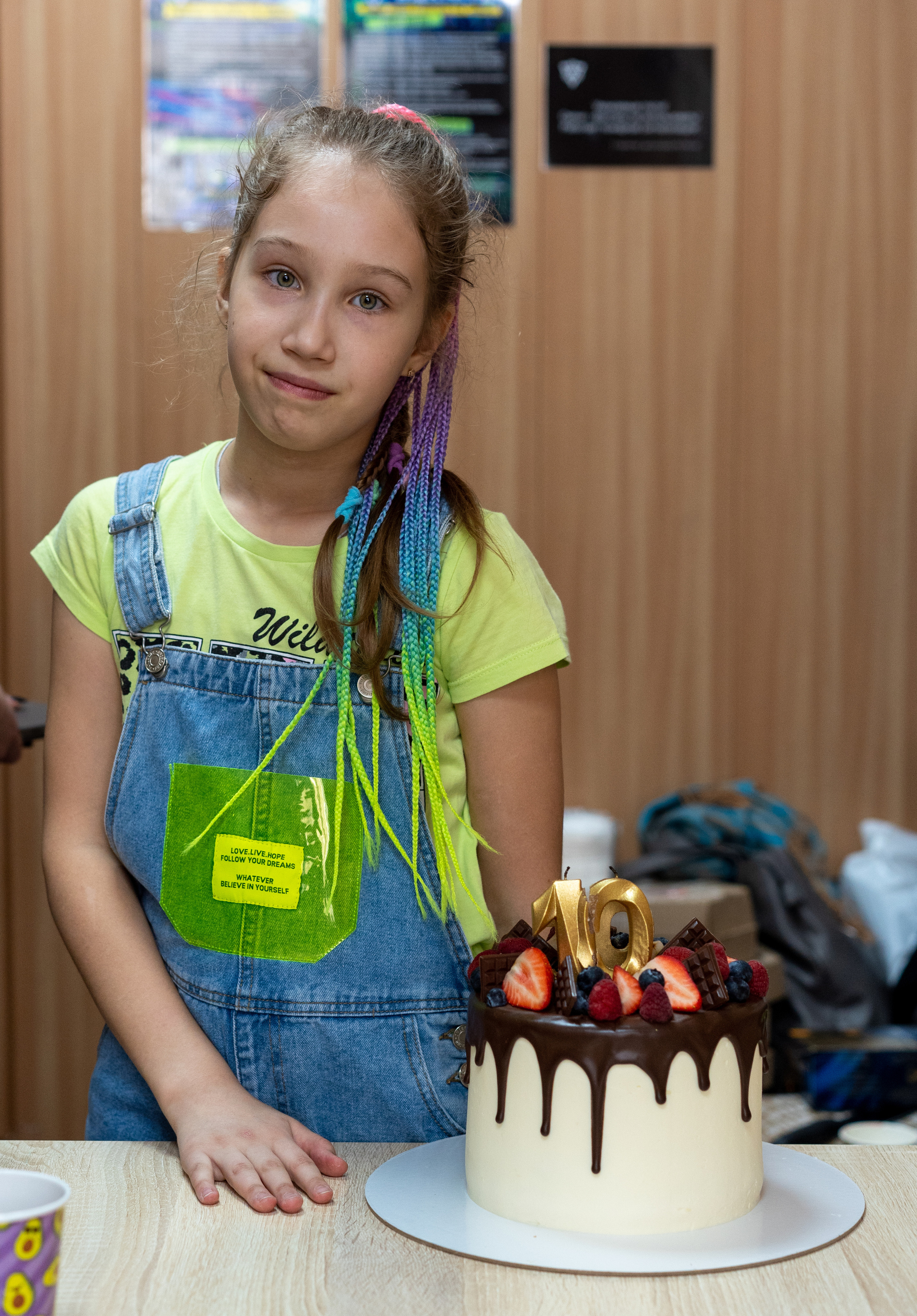 День рождение в детской комнате. Фотограф в Екатеринбурге Павел Самков