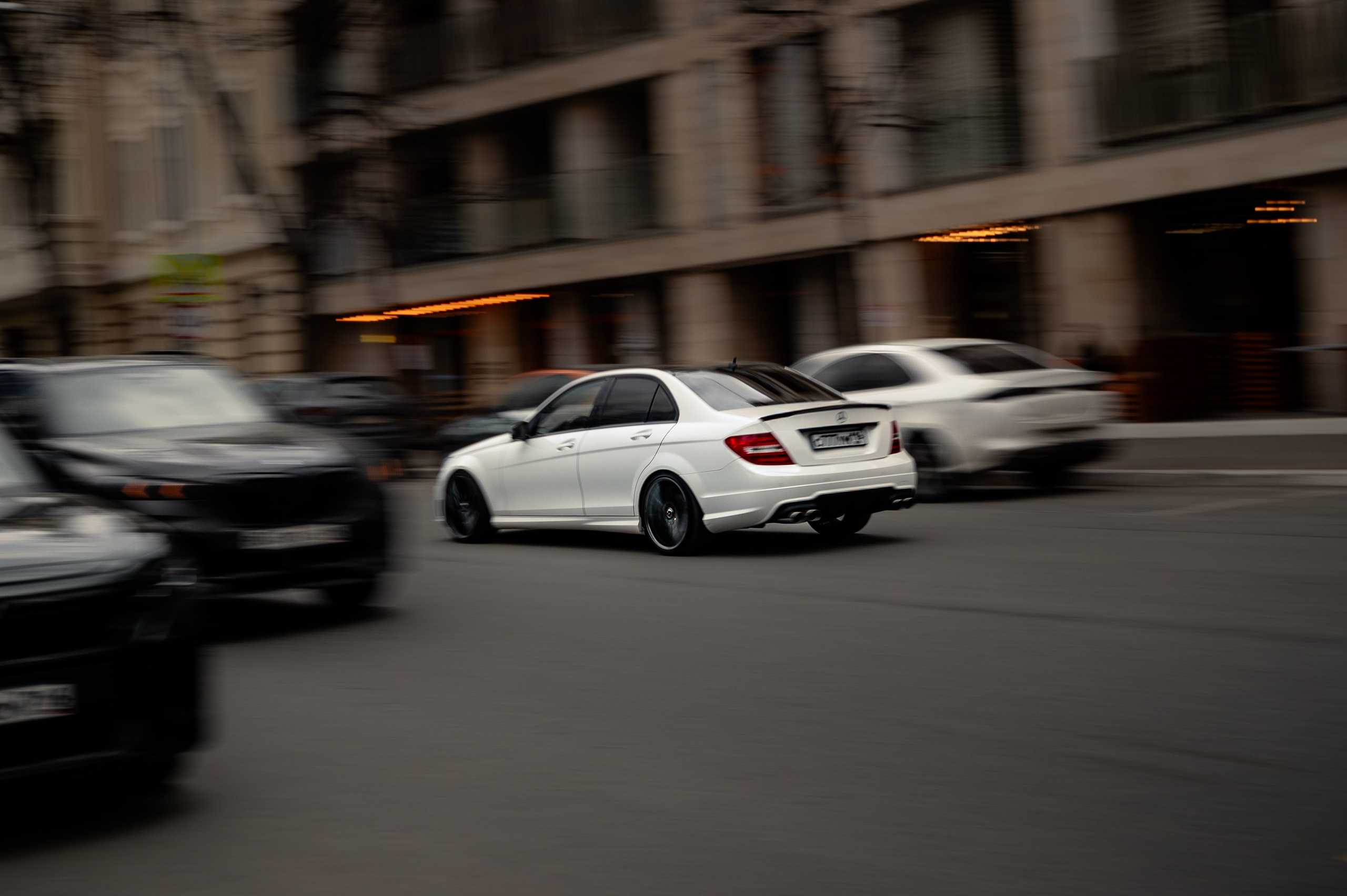 Автомобильная фотосъёмка Mercedes-benz c63 amg. Фотограф/видеограф Богдан Голованов