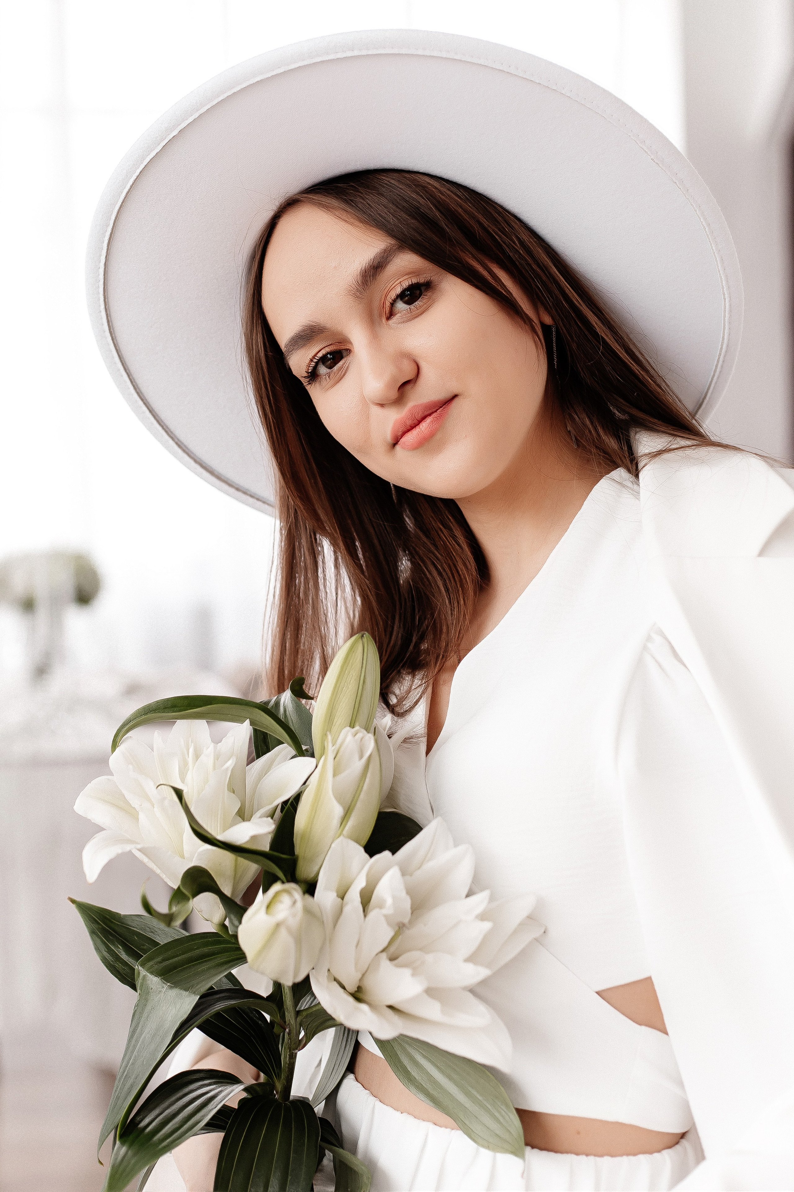 Фотопроект с живыми лилиями. Семейный фотограф в Саратове Элоиза Ляпина