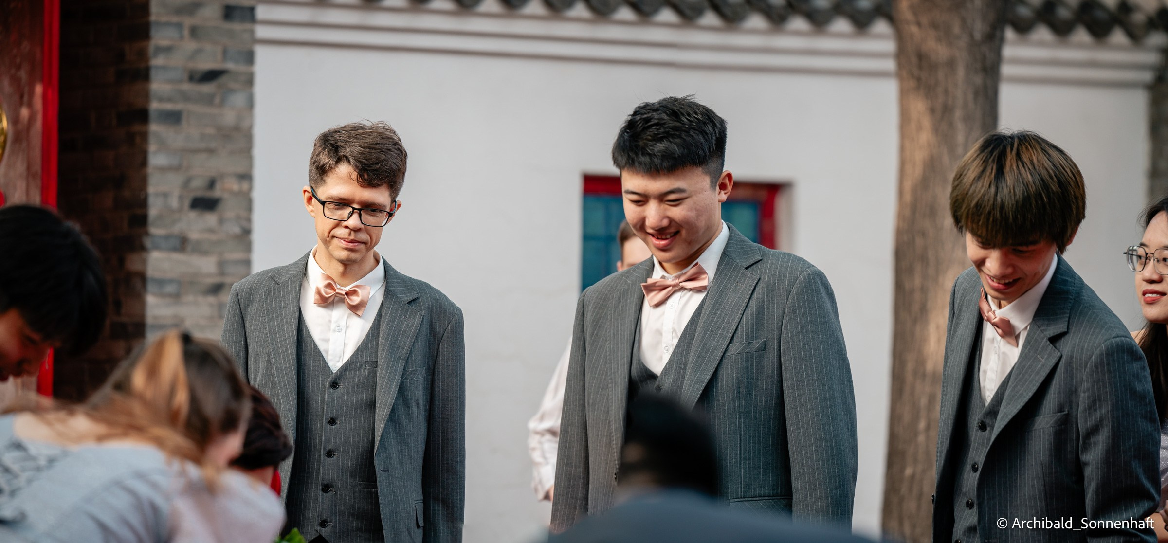 Chinese Wedding in China. Photographer in Guangzhou, China. Archibald Sonnenhaft