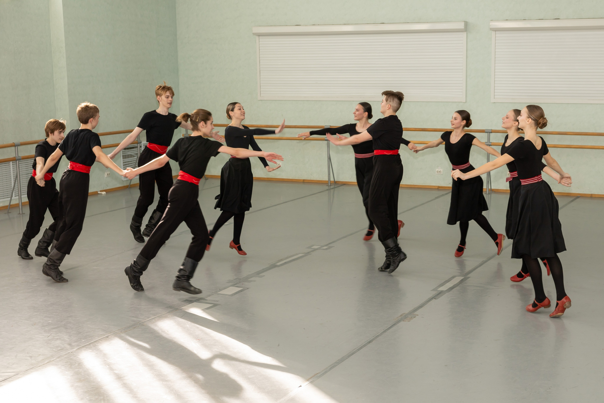 Открытый урок в студии народного танца «Славянский лик». Фотограф в Серпухове Наталья Руденко